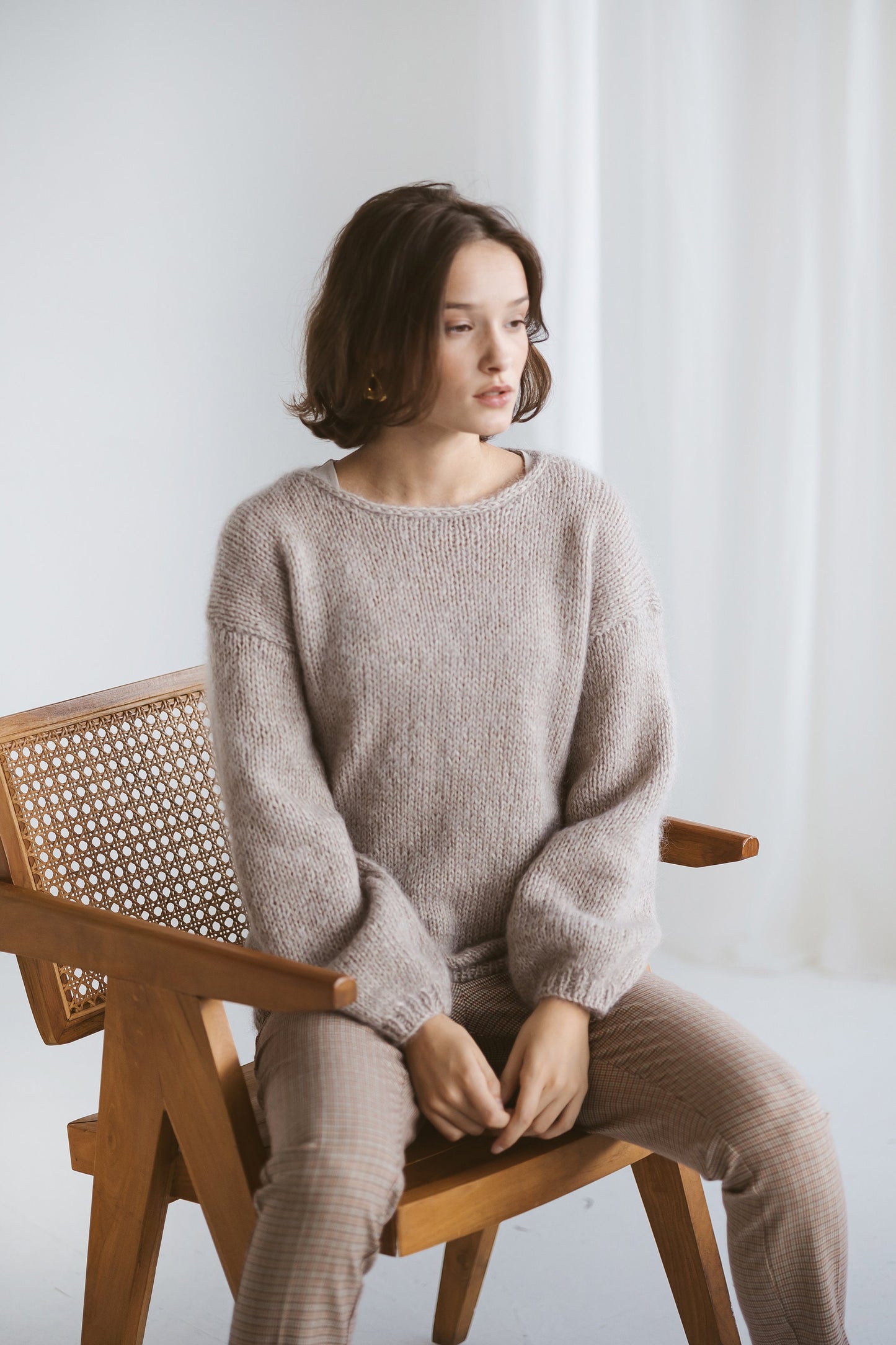 Beige mohair knitted thick sweater, camel alpaca wool blend jumper, taupe fuzzy cable knit pullover, creamy fluffy slightly oversized pull