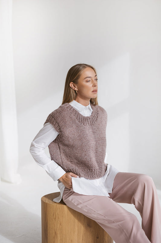 Beige Knitted Sweater Vest, Nougat Cable Knit Wool Top, Chunky Knit Gilet For Women, Ladies Relax Crew Neck Top, Weste Damen, Strickweste