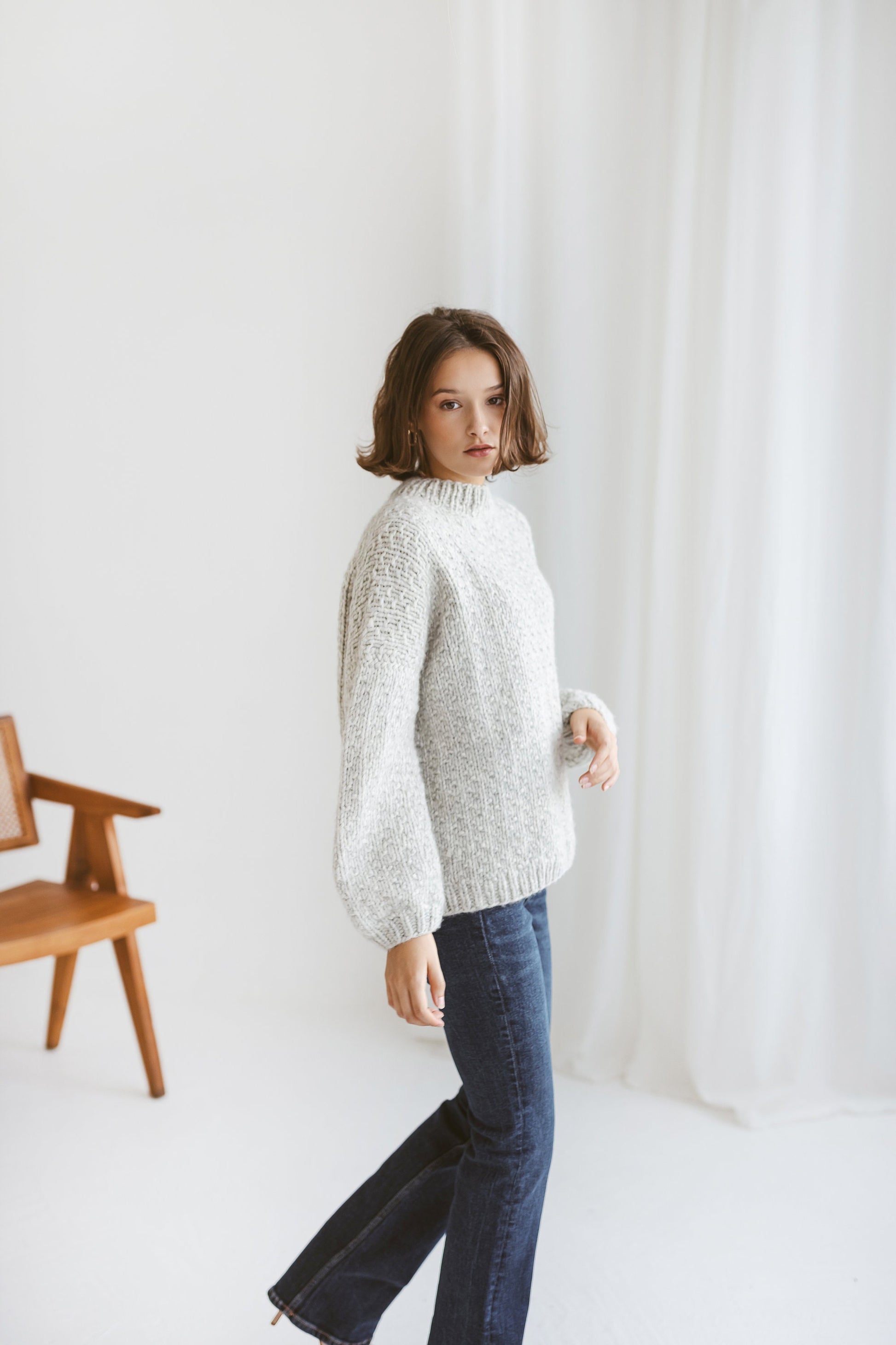 Light Gray Cable Knit Sweater, Grey Chunky Knit Alpaca Jumper, Relax Fit Pullover With Balloon Sleeves, Silver Color Knitted Jumper, Gift