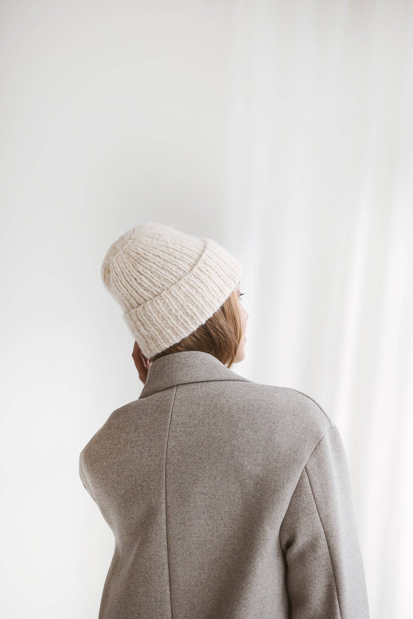 Black cable knit alpaca hat, woman knitted hat, winter wool beanie, boho fuzzy hat, hand knit ribbed beanie, gift for women, Christmas gift