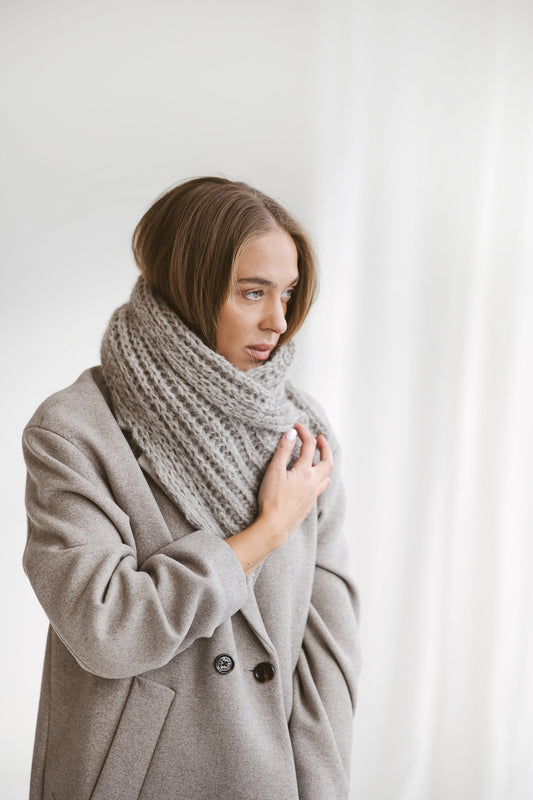 Gray cable knit alpaca scarf, long oversized alpaca scarf, ribbed knit winter scarves, grey cowl scarf, man, woman, unisex, knitted shawl