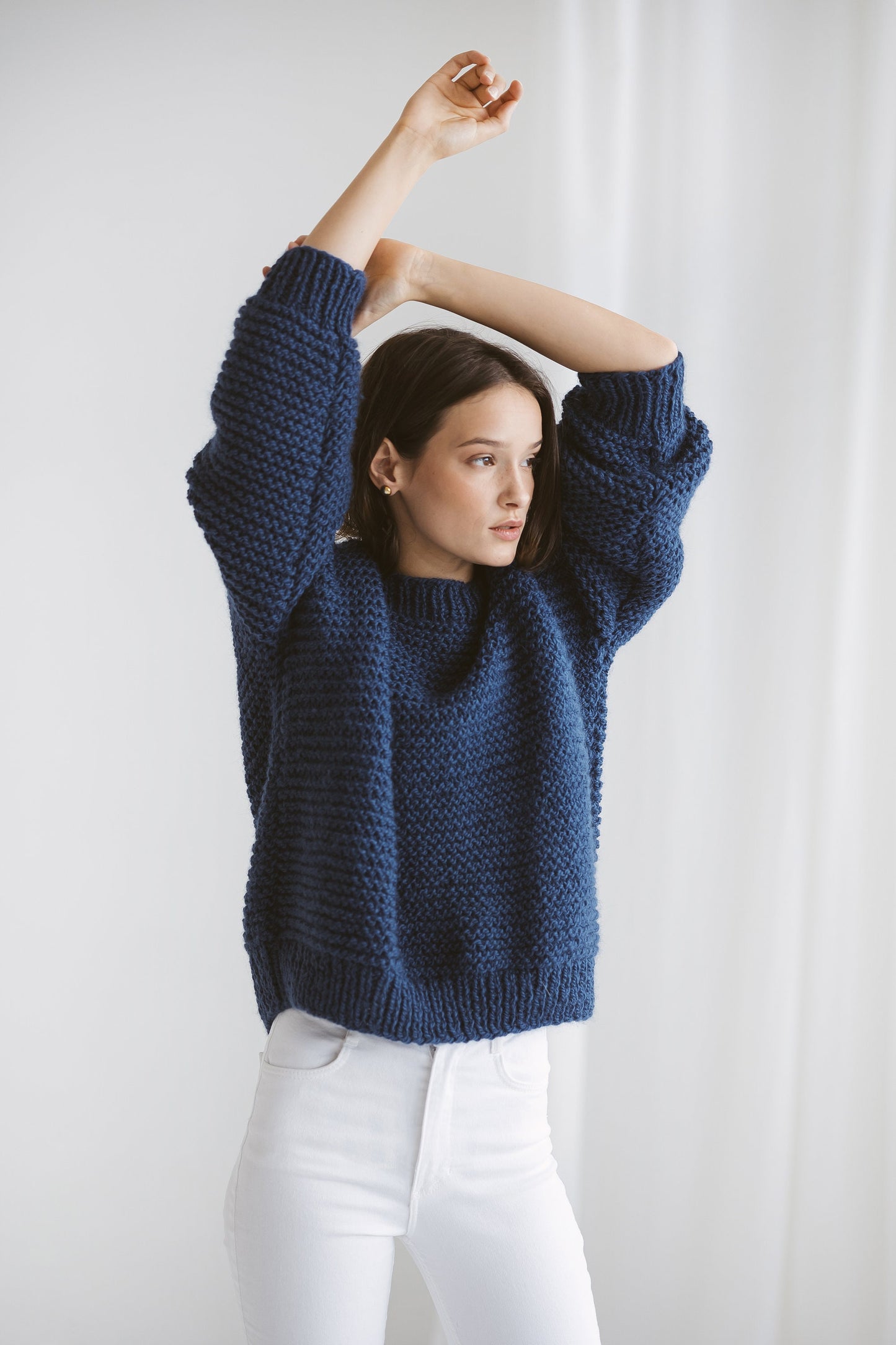 Blue Oversize Alpaca Sweater, Chunky Royal Blue Wool Sweater, Crew Neck Pullover, Cable Knit Women Pullover, Oversized Jumper