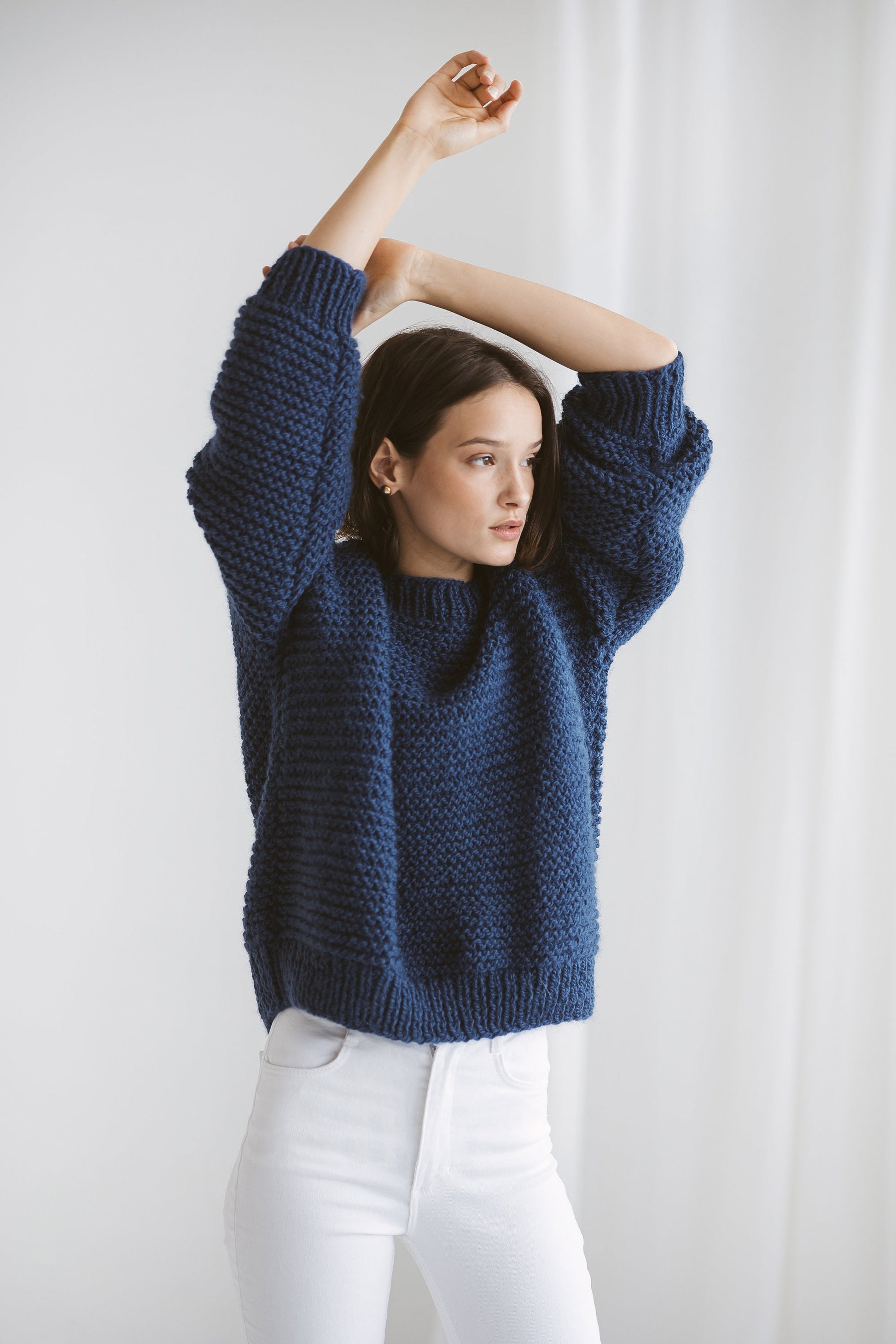 Blue Oversize Alpaca Sweater, Chunky Royal Blue Wool Sweater, Crew Neck Pullover, Cable Knit Women Pullover, Oversized Jumper