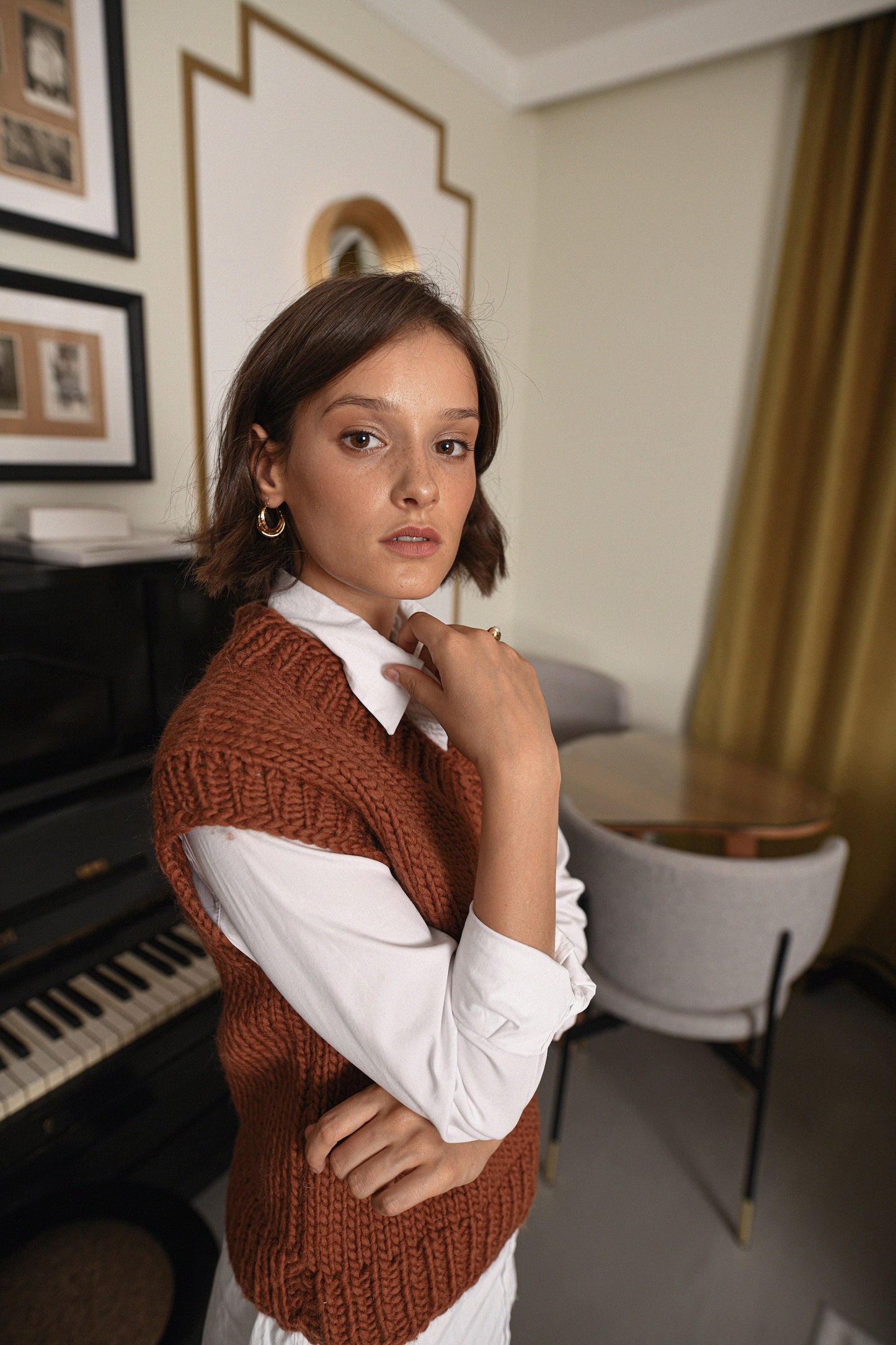 Rust Knit Sweater Vest, Burned Orange Cable Knit Wool Top, Ginger Chunky Knit Gilet For Women, Bronze V Neck Top, Weste Damen, Strickweste