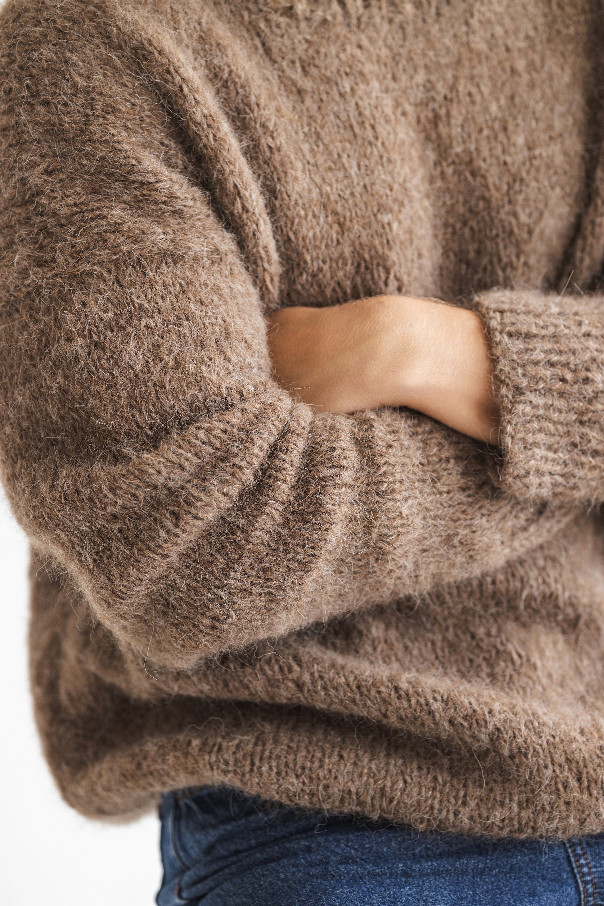 Men&#39;s knitted brown alpaca wool sweater, camel cable knit jumper for man, beige minimalist men pullover, gift for him, hand made winter pull