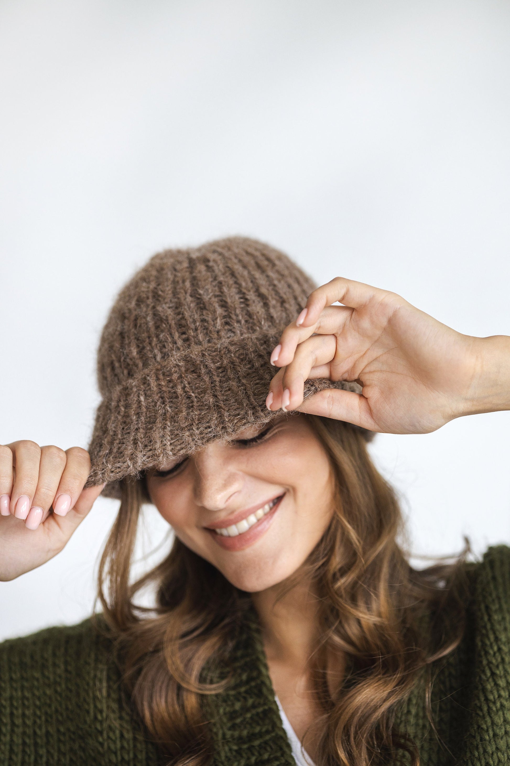 Brown ribbed alpaca beanie, beige women knitted hat, camel winter cable knit beanie, fisherman wool cap, gift for women, unisex skull beanie