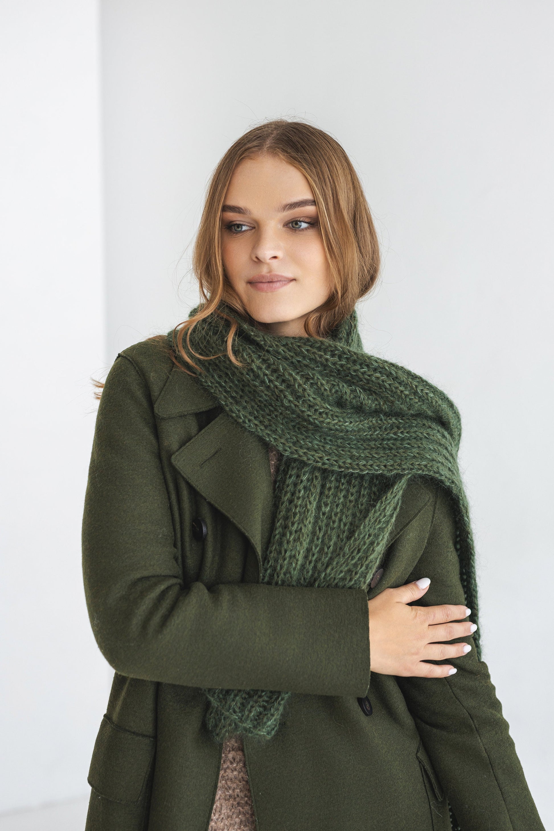 Green cable knit mohair scarf, long hooded oversized alpaca wool scarf, fuzzy infinity women&#39;s scarves, fluffy winter knitted shawl, blanket