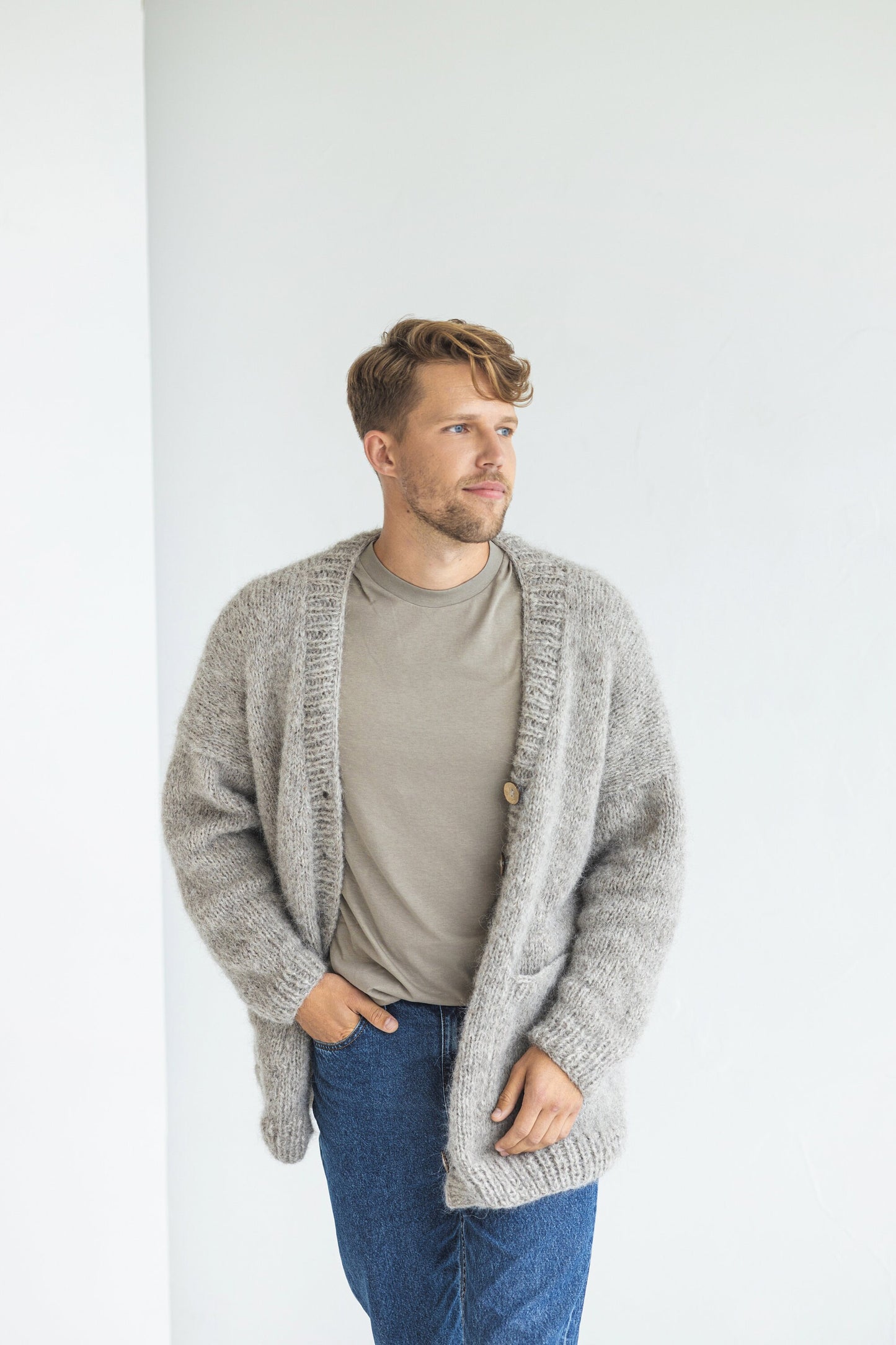 Men&#39;s knitted light gray alpaca wool cardigan, grey cable knit Scandinavian sweater for man, minimalist jacket with buttons, pockets for men