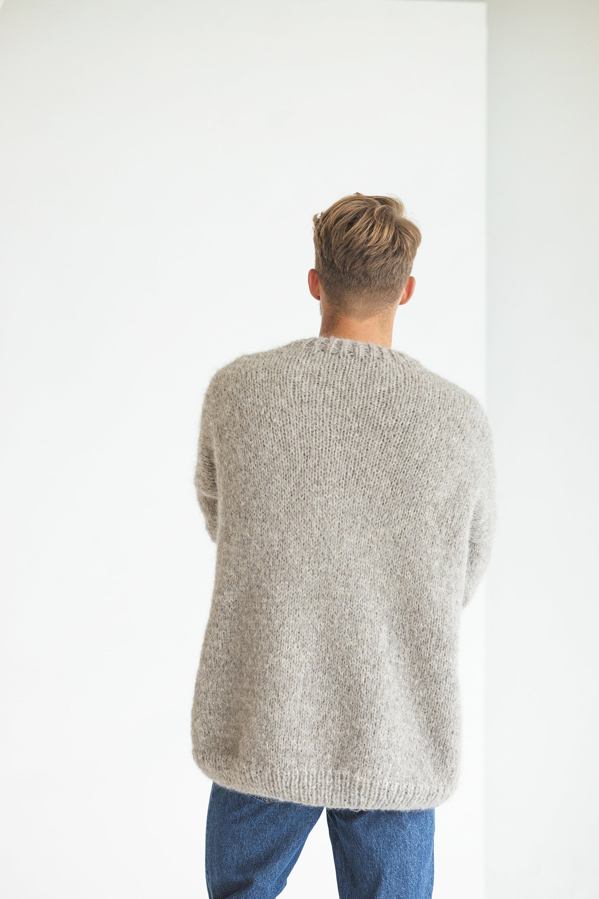 Men&#39;s knitted light gray alpaca wool cardigan, grey cable knit Scandinavian sweater for man, minimalist jacket with buttons, pockets for men