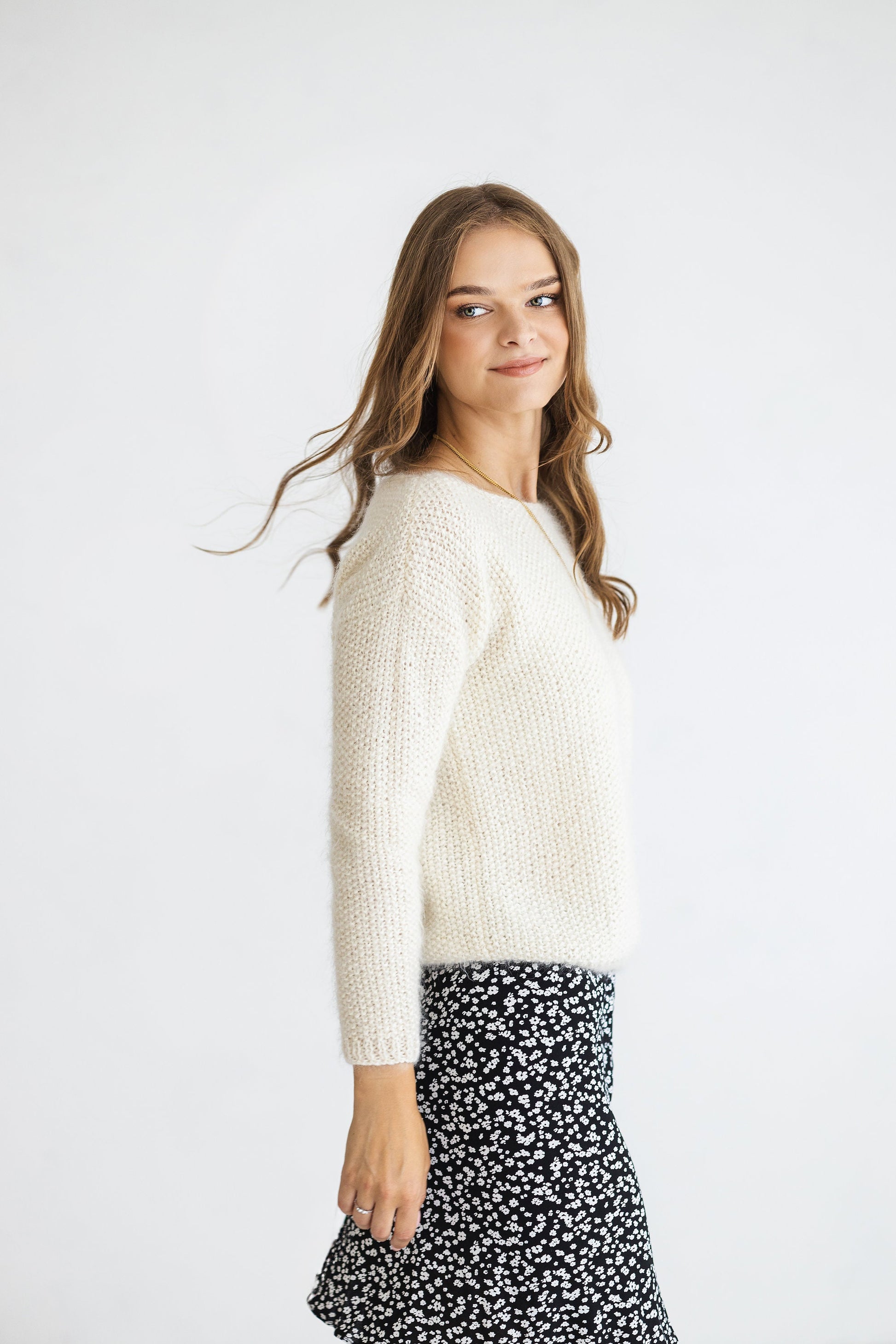 White mohair knitted fluffy sweater, ivory alpaca wool blend jumper, fuzzy cable knit pullover, slightly oversized thick wedding bridal pull