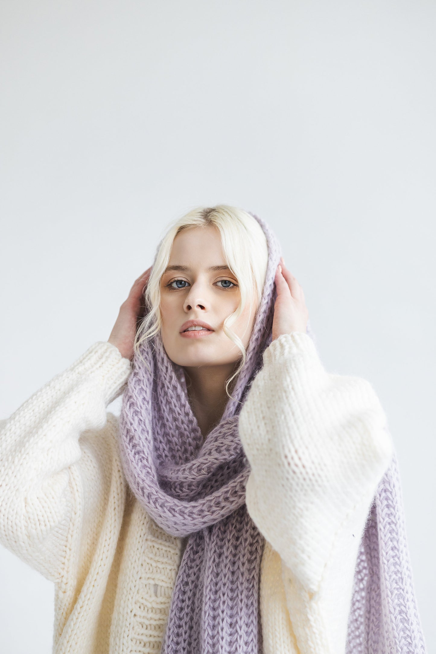 Light purple cable knit thick mohair scarf, chunky knitted oversized alpaca blend fuzzy women&#39;s scarves, lavender fuzzy hooded head shawl