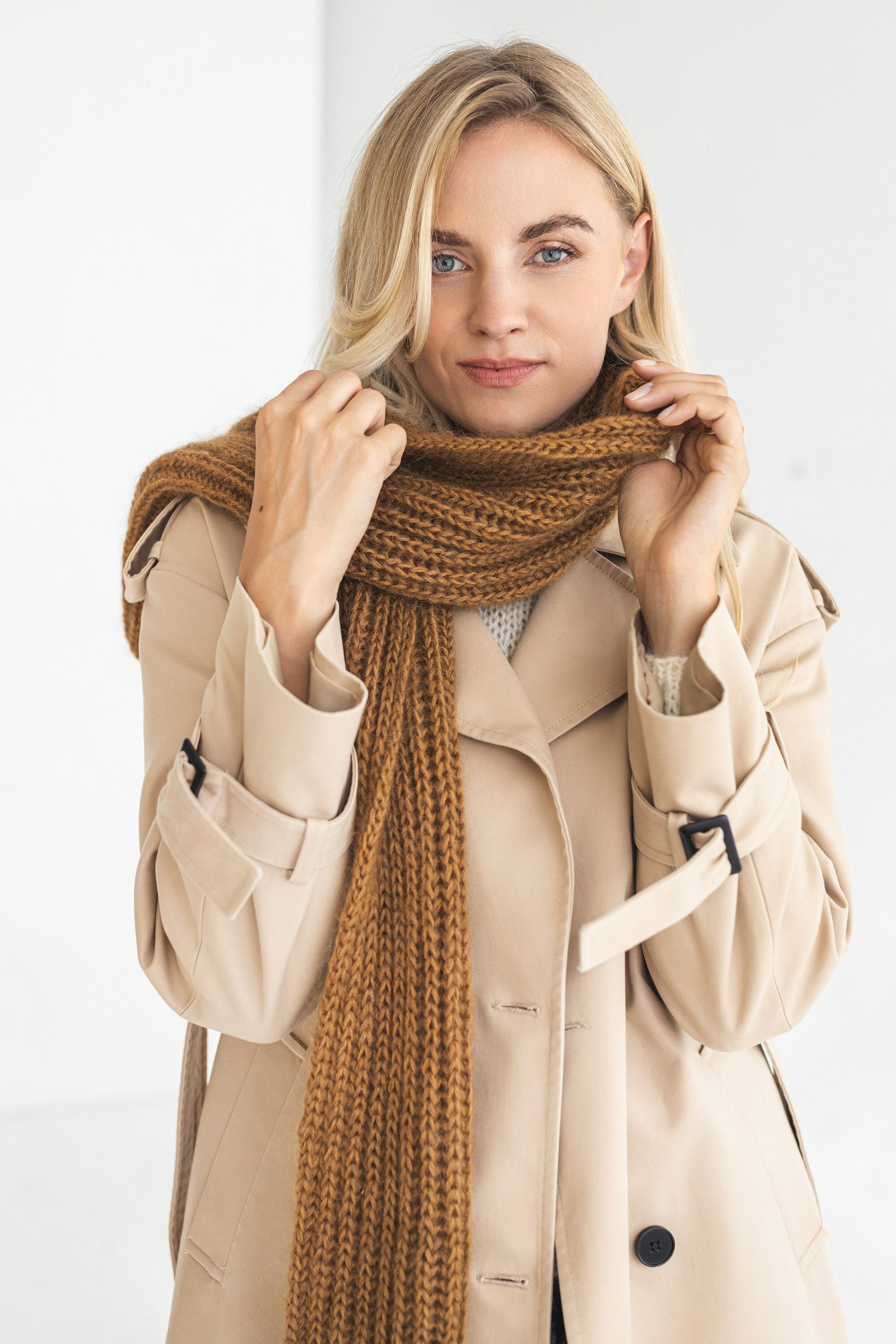 Beige brown knitted mohair scarf