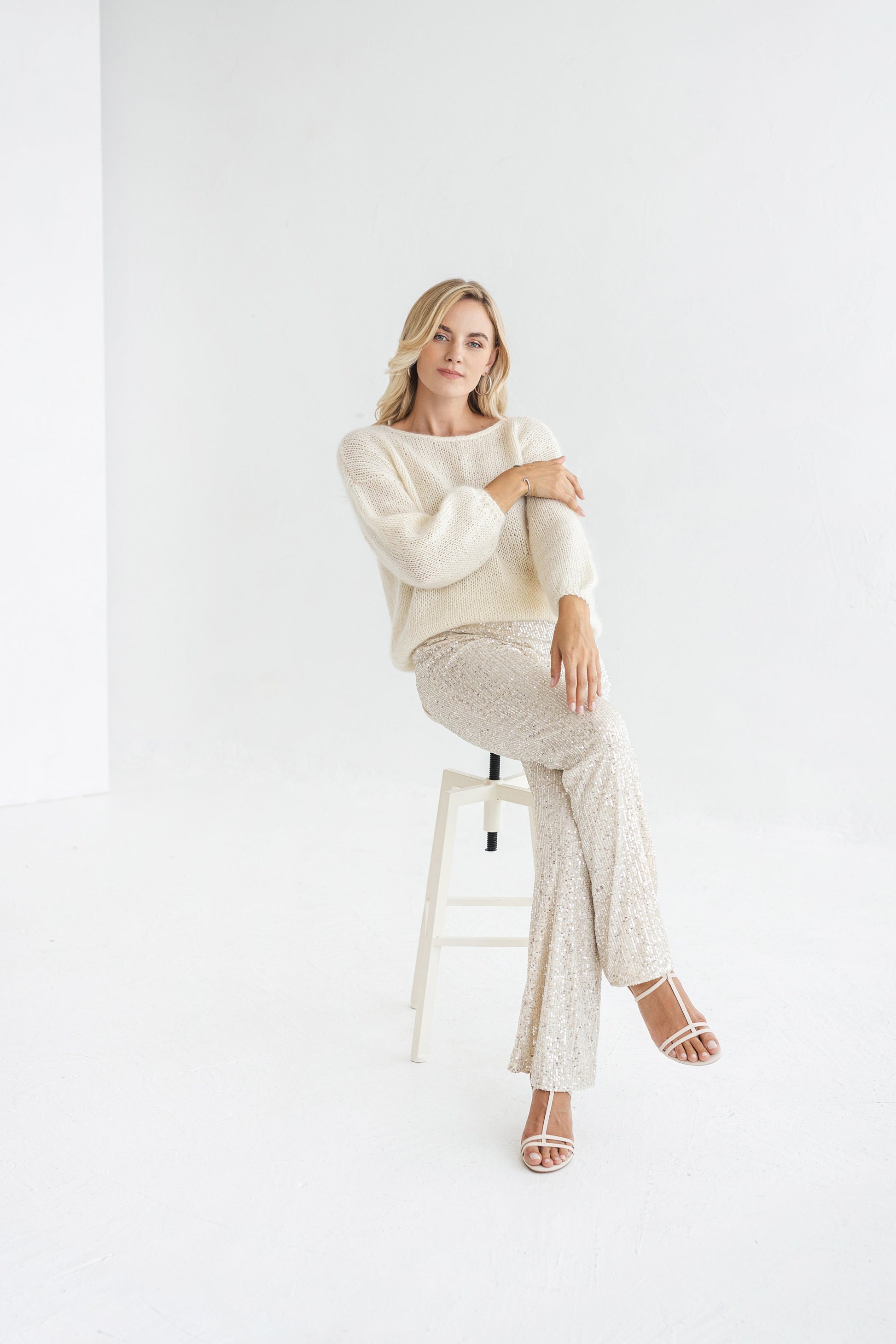 White mohair knitted fluffy sweater, ivory alpaca wool blend jumper, fuzzy cable knit pullover, slightly oversized thick wedding bridal pull