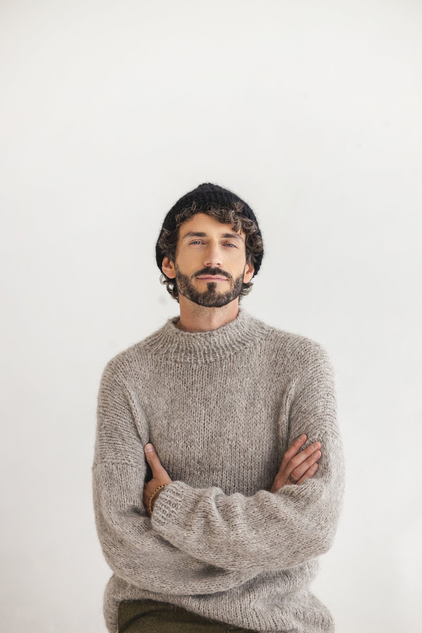 Black ribbed handmade alpaca beanie, men&#39;s knitted hat, winter cable knit beanie, fisherman wool cap, gift for men, unisex skull