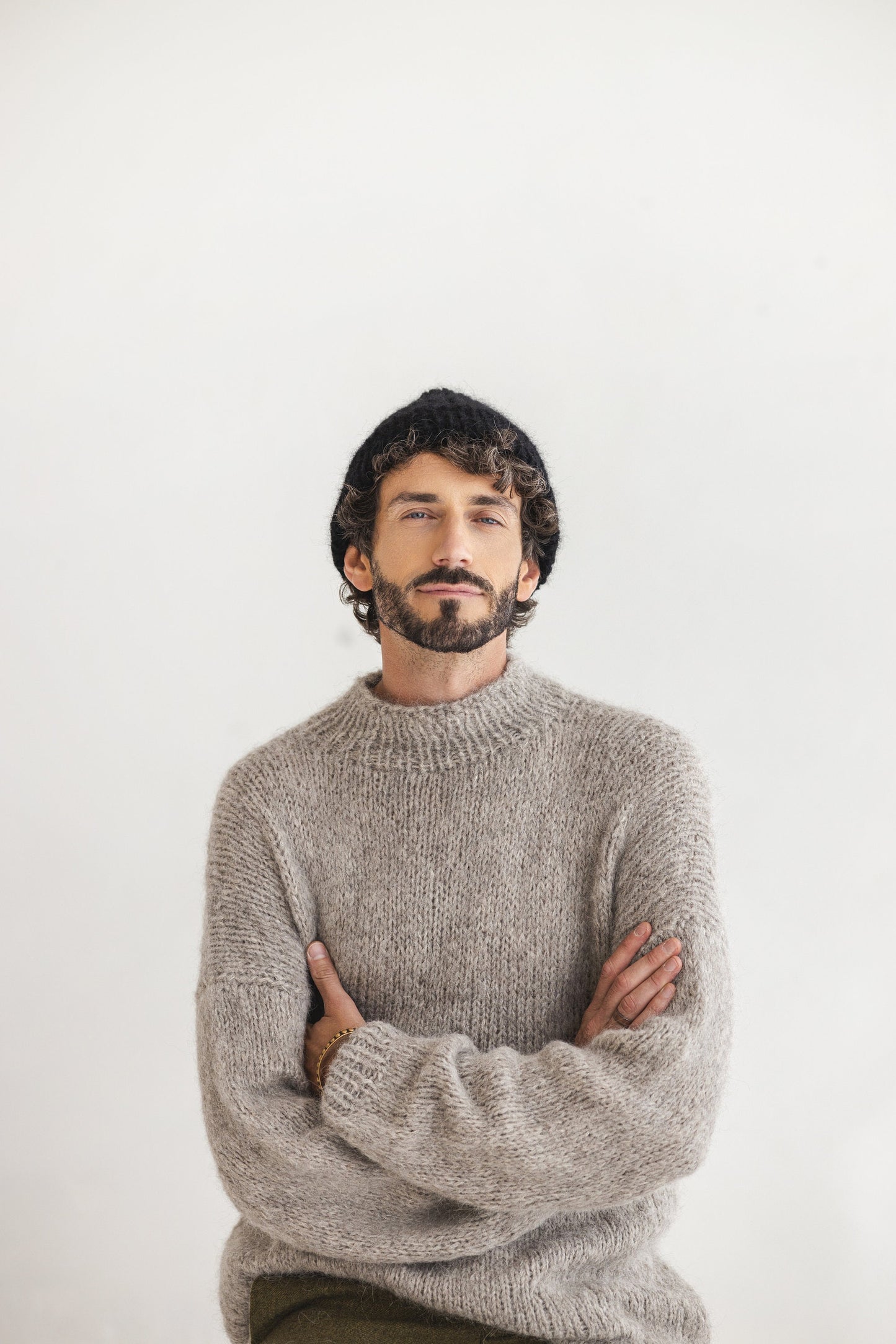 Black ribbed handmade alpaca beanie, men&#39;s knitted hat, winter cable knit beanie, fisherman wool cap, gift for men, unisex skull