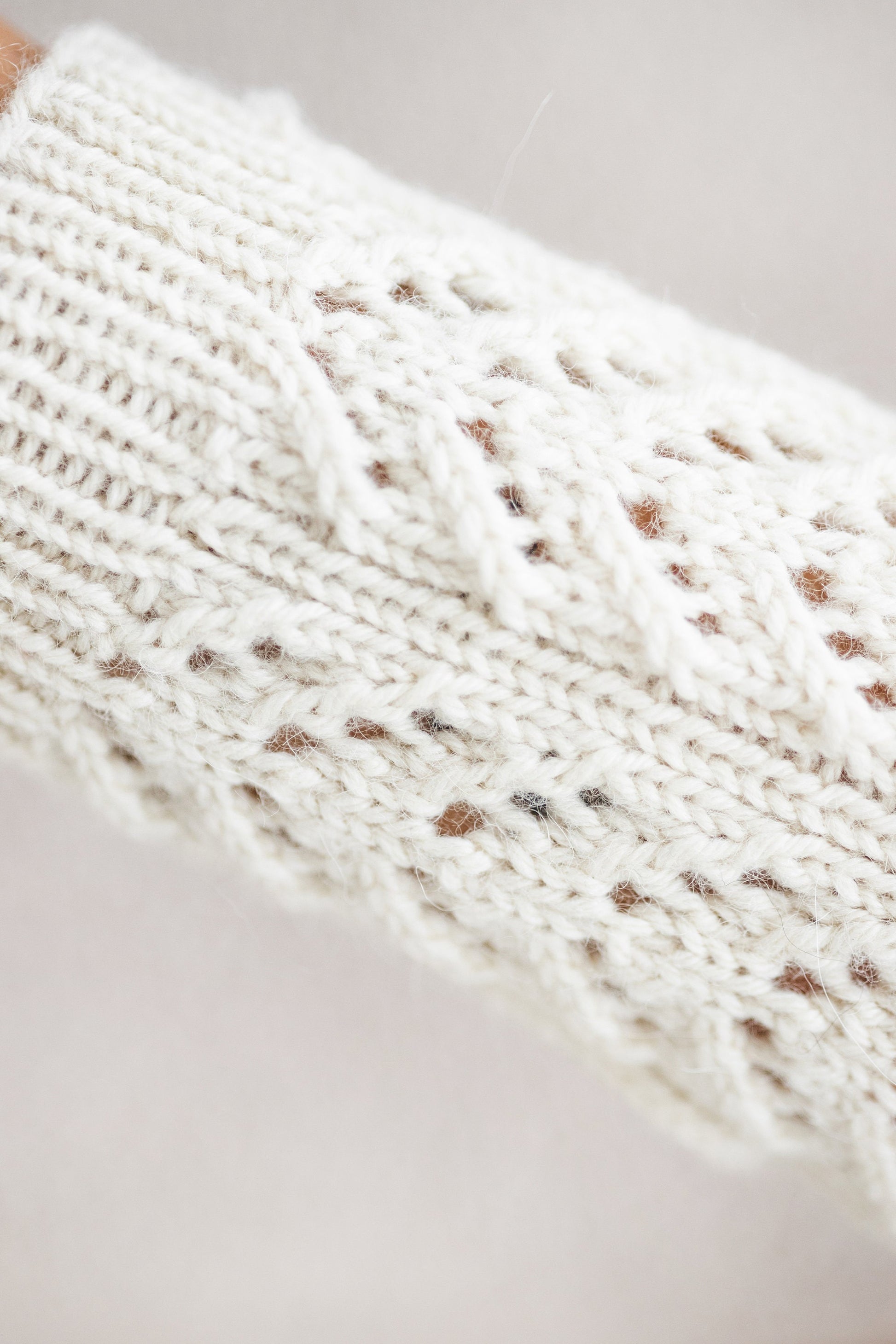 Handmade alpaca and wool socks, women&#39;s cable knit white boots socks with ornaments, knitted woollen socks for woman, gift for mother