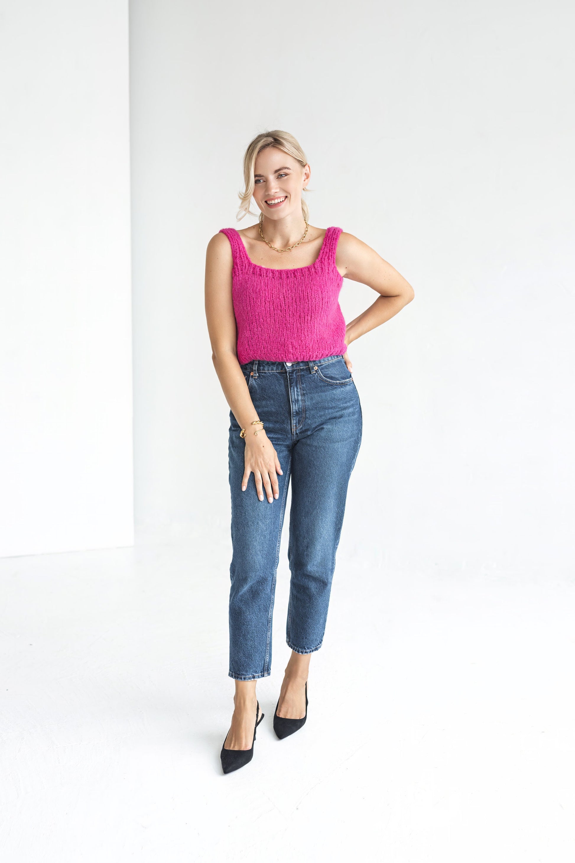 Matching cerise pink cable knit cropped tank top and cardigan set, magenta sleeveless chunky knitted summer blouse and sweater set for women