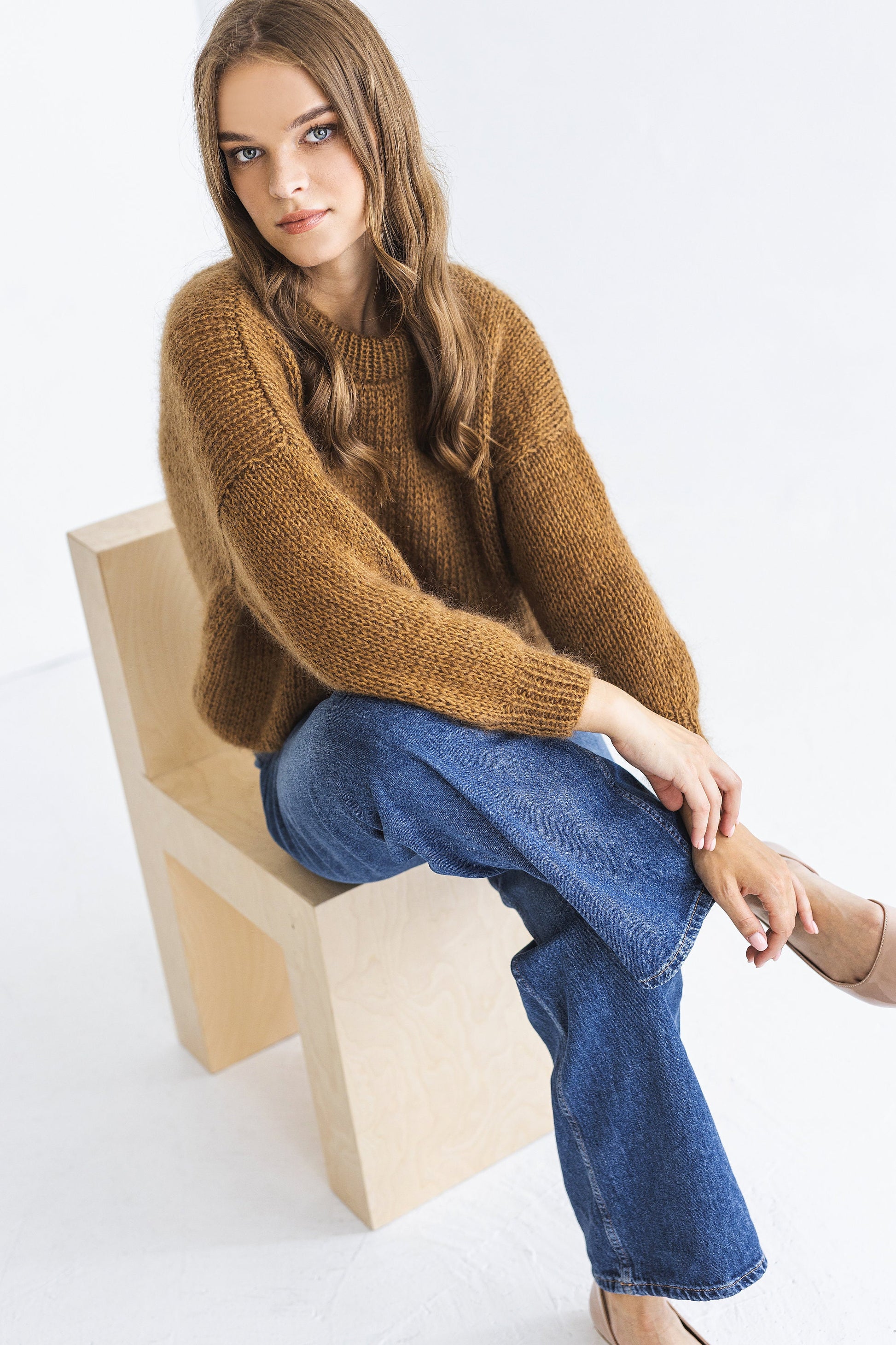 Camel brown mohair knitted fluffy sweater, taupe alpaca wool blend jumper, caramel fuzzy cable knit pullover, slightly oversized thick pull