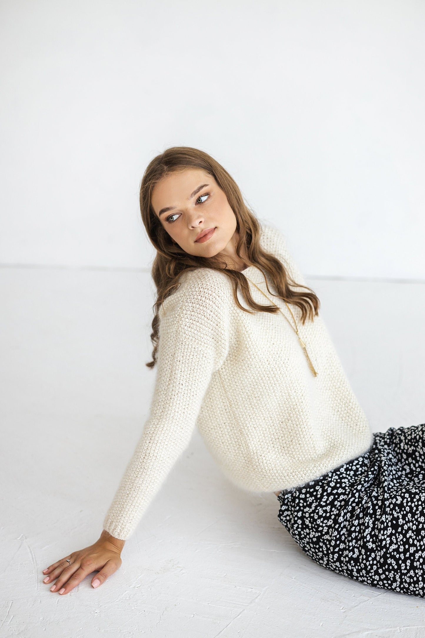 White mohair knitted fluffy sweater, ivory alpaca wool blend jumper, fuzzy cable knit pullover, slightly oversized thick wedding bridal pull