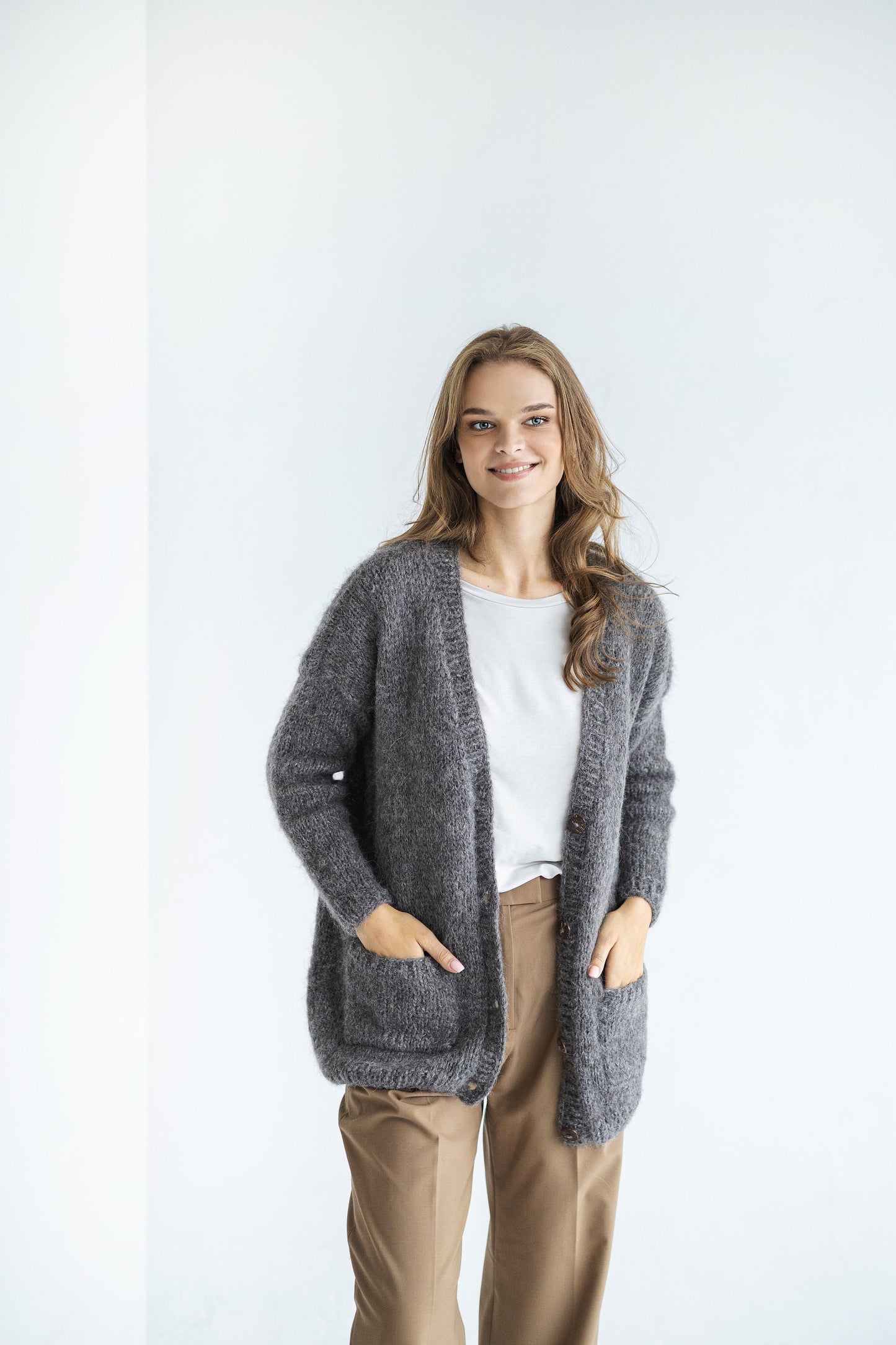 Gray Alpaca Cardigan With Pockets And Buttons, Grey Thick Cable Knit Buttoned Cardigan, Chunky Knit, Alpaca Wool V Neck Sweater Strickjacke