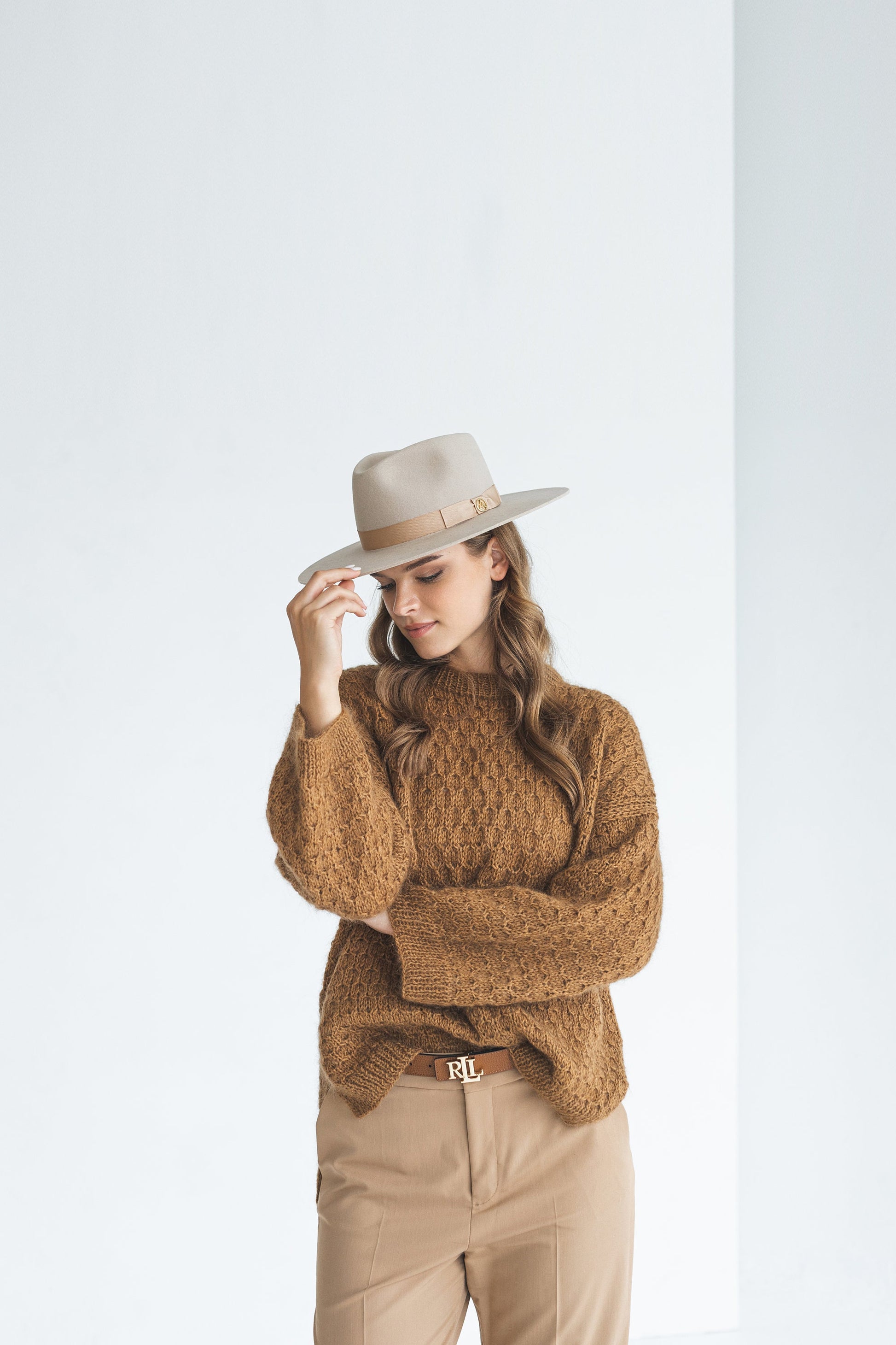 Brown mohair cable knitted thick fluffy sweater, wide sleeves, cinnamon beige longer back alpaca wool jumper, fuzzy oversized knit pullover