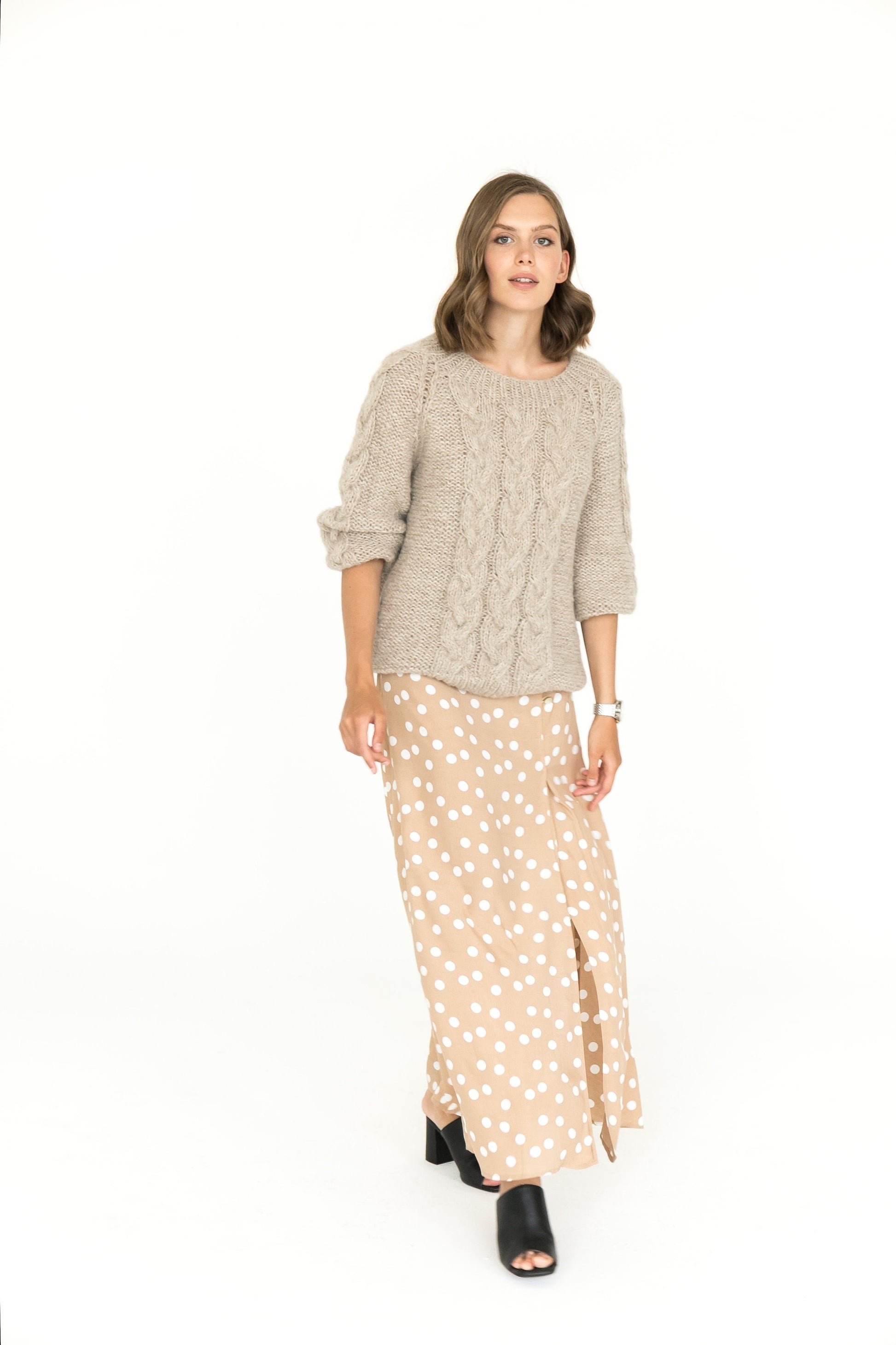 Beige Alpaca Jumper, Cable Knit Creamy Soft Sweater, Relax Fit Nude Handmade Jumper, Oversize Chunky Knit Pullover For Woman, Gift