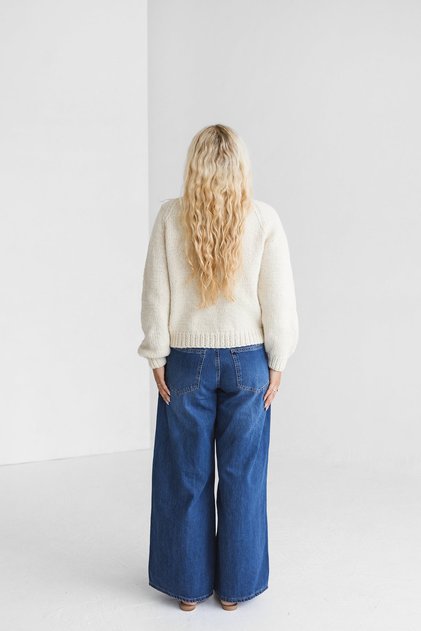 Chunky knit ivory white alpaca wool sweater, milky cable knitted woolen fall jumper, pearl thick handmade pullover with braid for women gift