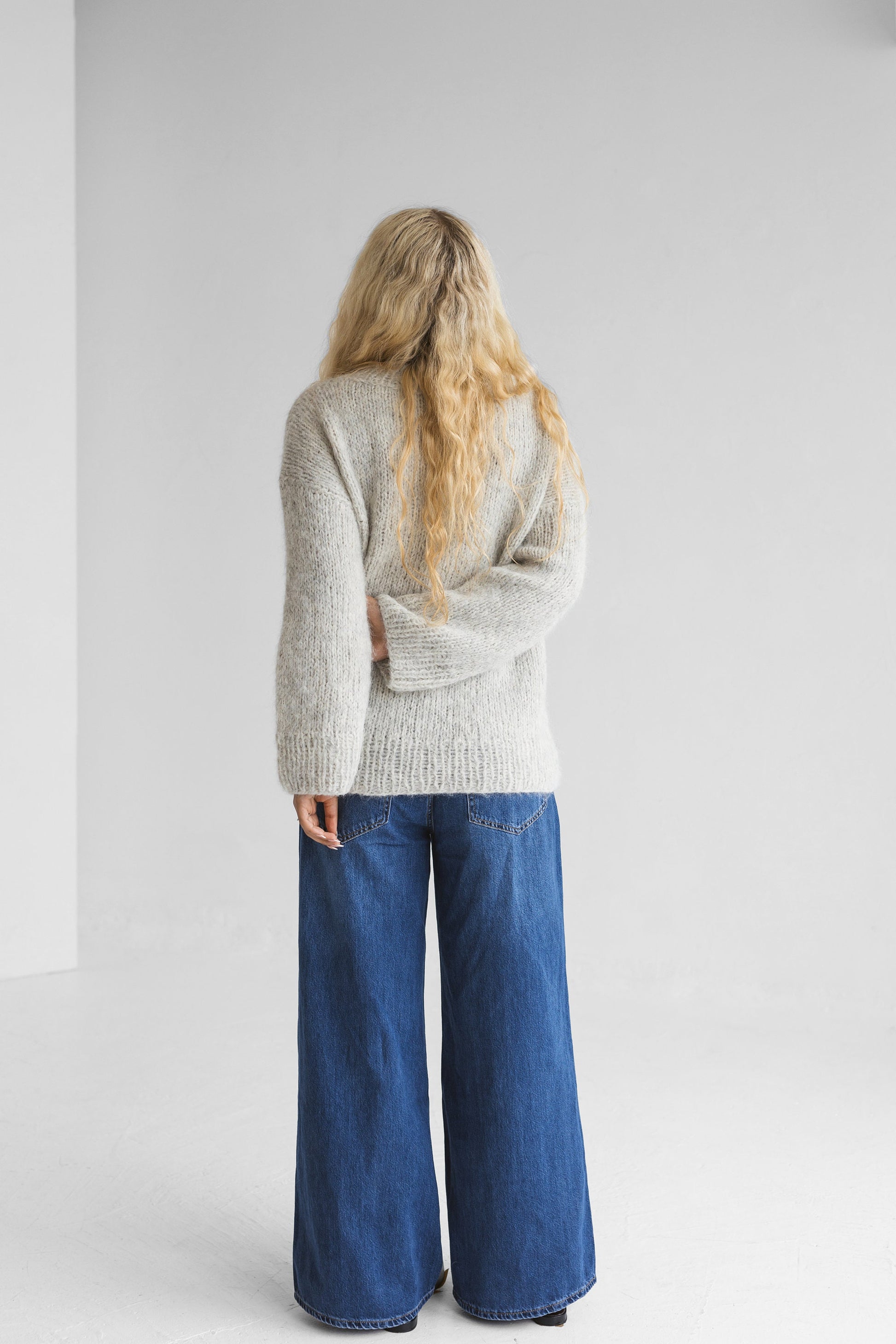 Bright gray chunky knit alpaca wool sweater, light grey oversized cable knitted jumper, pastel fall thick wide sleeves pullover for women