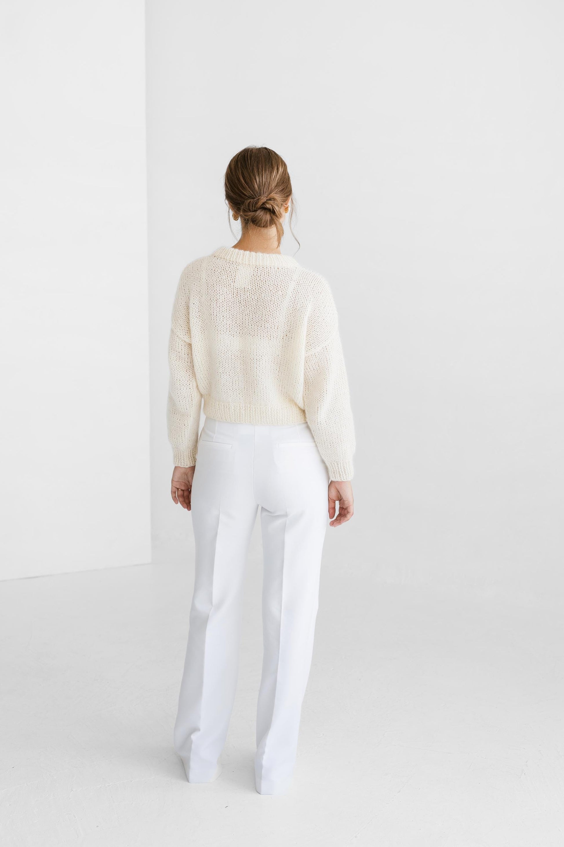 White mohair high waste knitted sweater, ivory cropped fuzzy alpaca wool blend jumper, milky fluffy crop cable knit chunky pullover, short