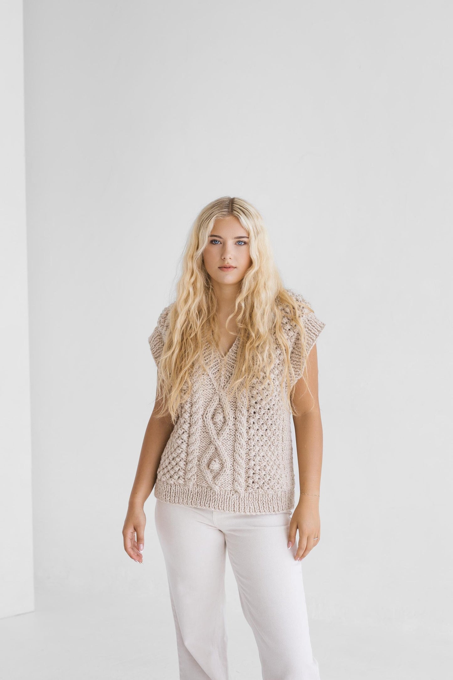 Chunky knit pastel beige alpaca wool sweater vest, cream taupe cable knitted v-neck gilet, thick handmade fair isle hand-made top with braid