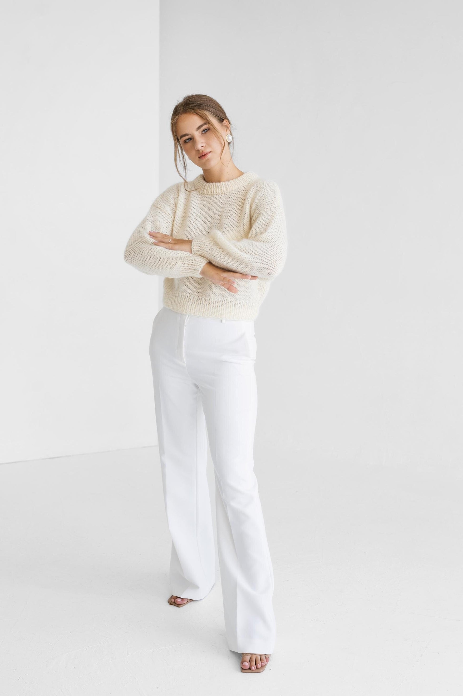 White mohair high waste knitted sweater, ivory cropped fuzzy alpaca wool blend jumper, milky fluffy crop cable knit chunky pullover, short