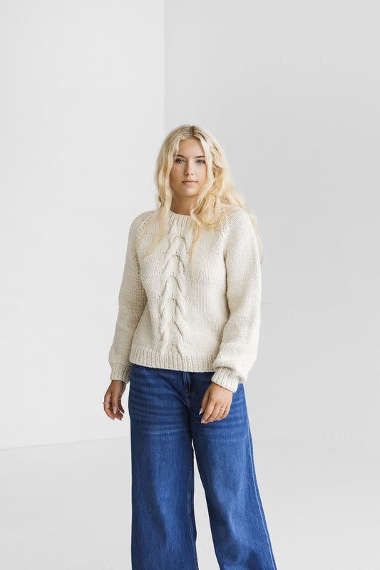 Chunky knit ivory white alpaca wool sweater, milky cable knitted woolen fall jumper, pearl thick handmade pullover with braid for women gift