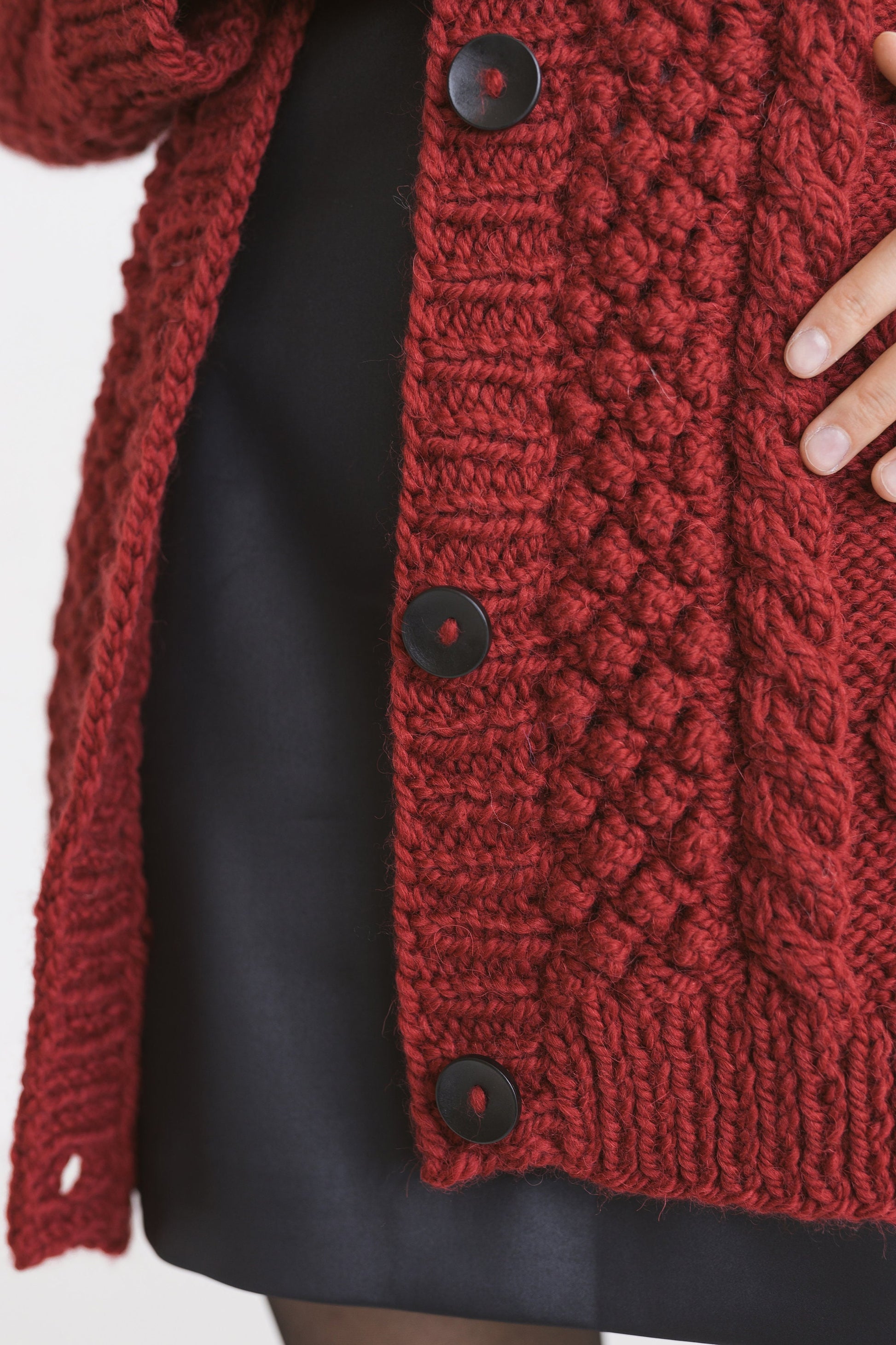 Dark Red Oversized Alpaca Cardigan With Buttons, Burgundy Wine Color Chunky Cable Knit Cardigan, Bordeaux Woolen Knitted Women&#39;s Sweater