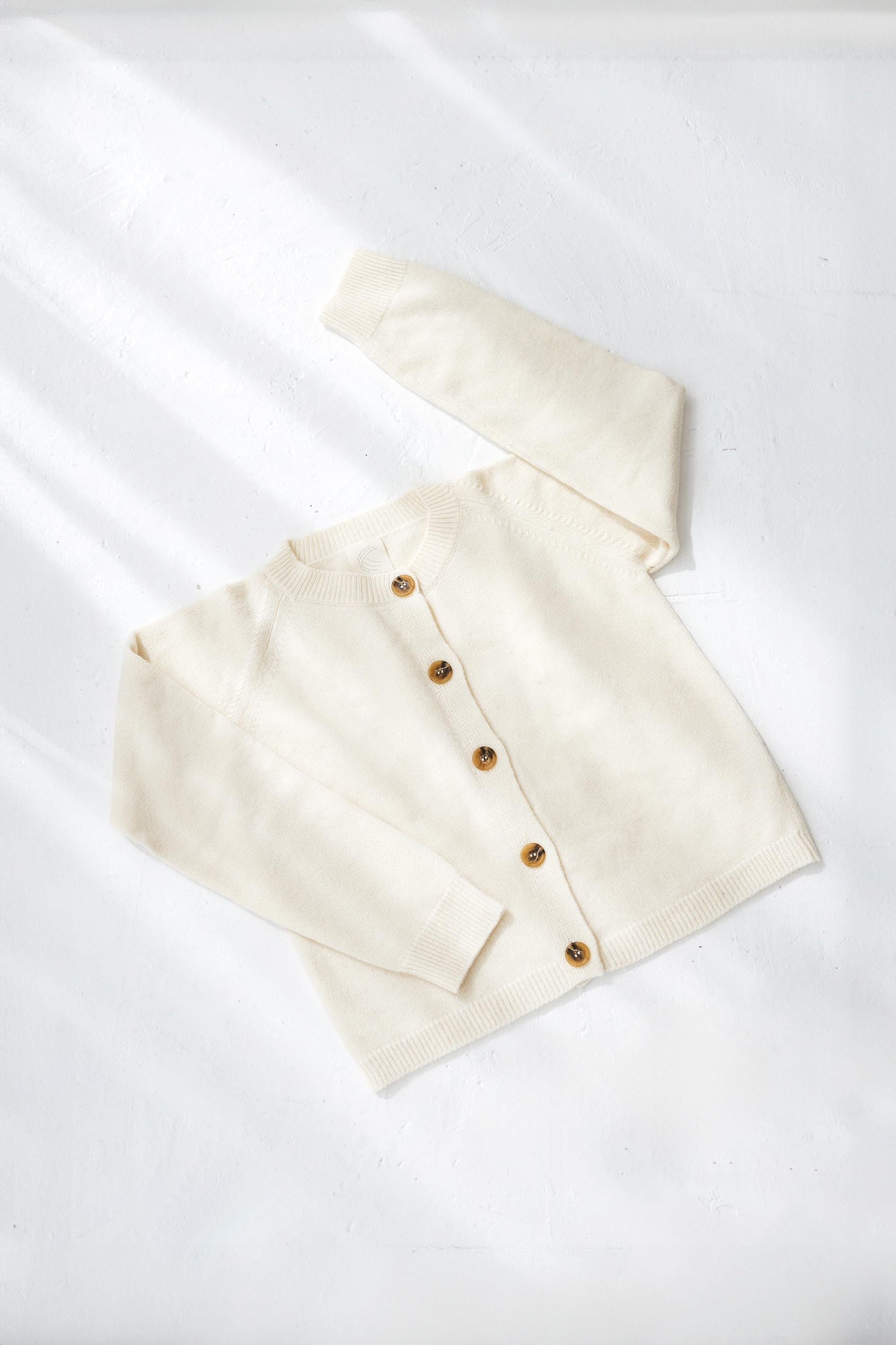 Short Milky White Knitted Merino Wool And Cashmere Cardigan With Buttons For Women, Ivory High Waisted Fitted Fall Sweater Pullover, Gilet