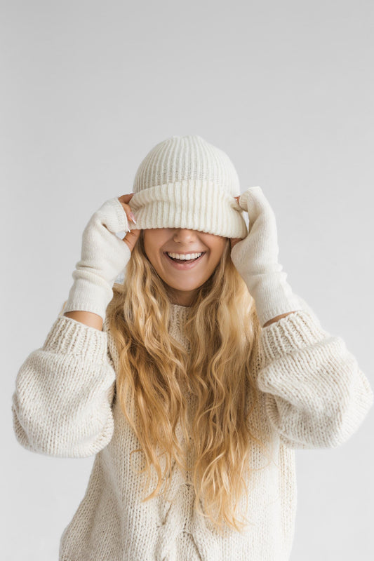 White merino wool and cashmere fingerless mittens, milky cable knit gloves, ivory hand warmers,  fall winter wrist warmers, accessories gift