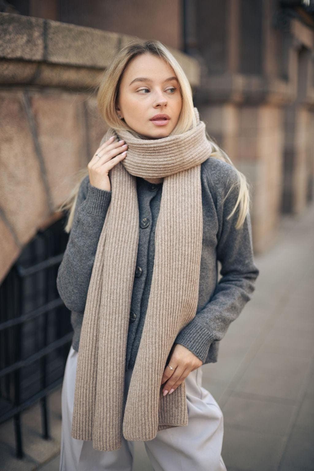 Beige knitted merino wool and cashmere women&#39;s scarf, camel rib knit minimalist fall winter wrap, taupe long unisex blanket shawl XXL, gift