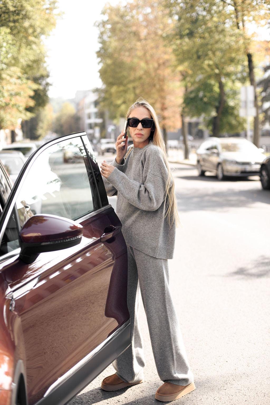 Gray knitted merino wool sweater and trousers set for women, light grey women&#39;s knit minimal lounge pullover and pants, camel loungewear