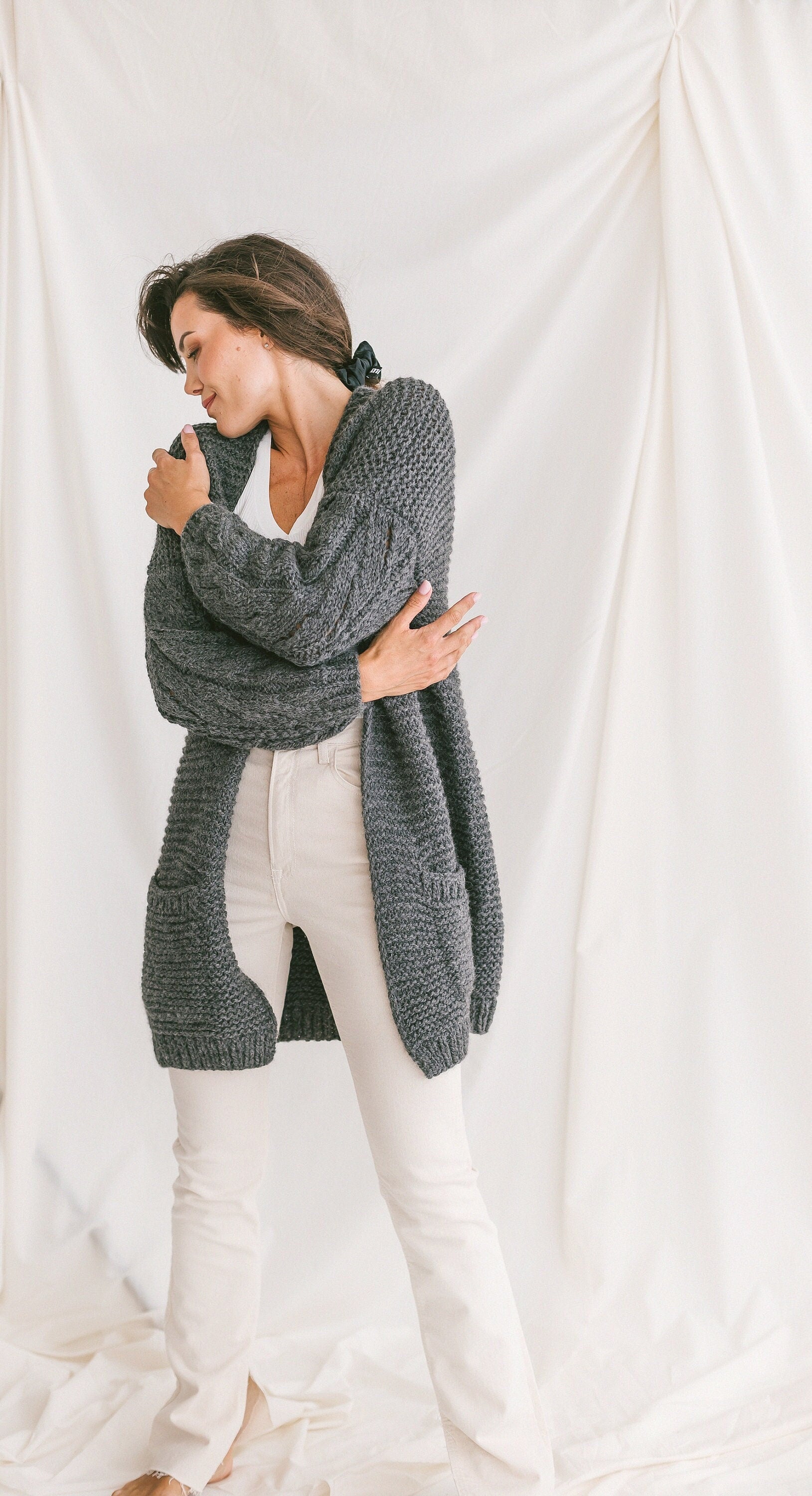 Gray Oversized Alpaca Cardigan, Chunky Knit Cardigan With Pockets, Cable Knit Women Sweater, Loose Wool Cardigan, Oversize Sweater In Grey