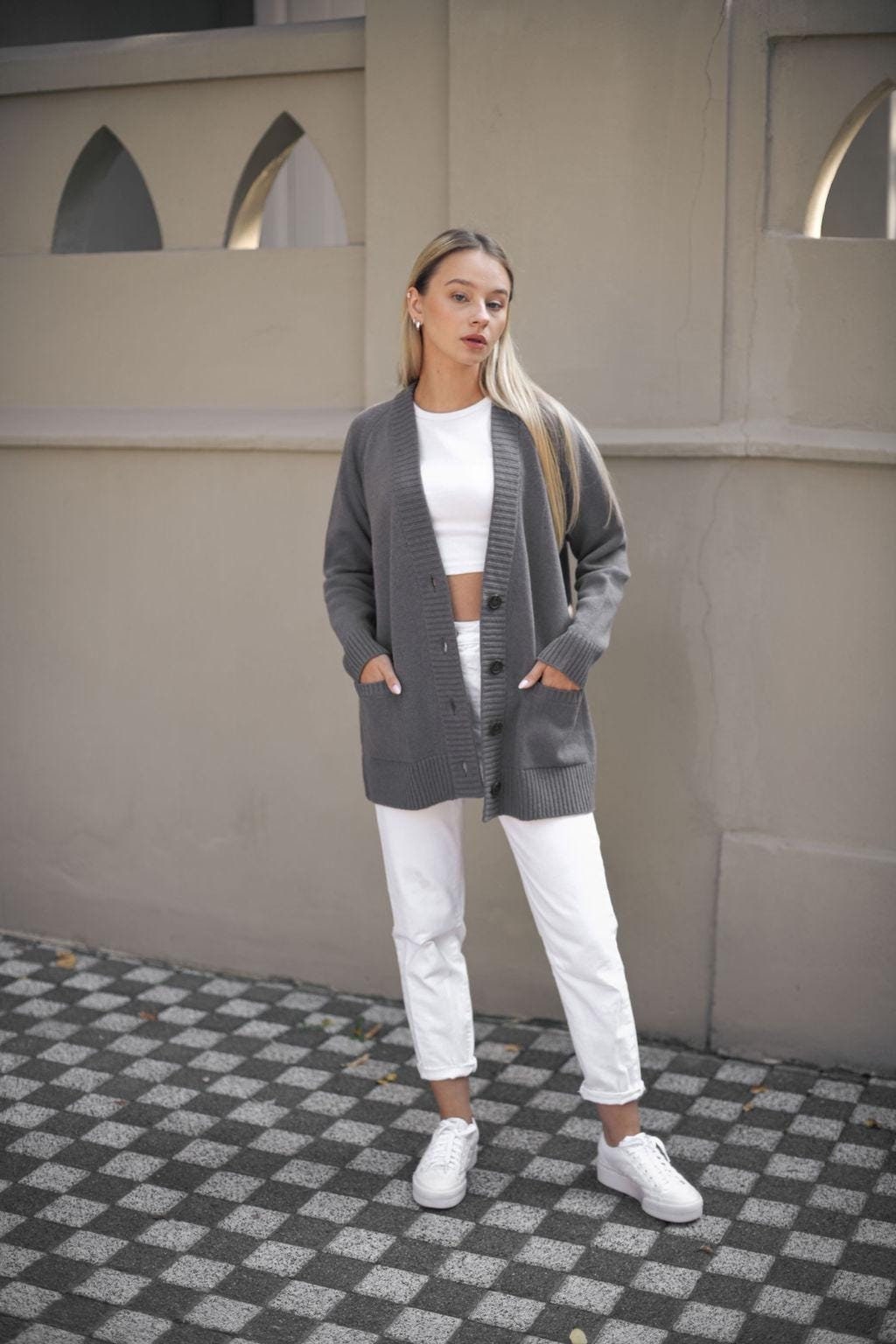 Gray knitted merino wool and cashmere blend cardigan with pockets and buttons, slightly oversized grey knit sweater for women, long gilet xl