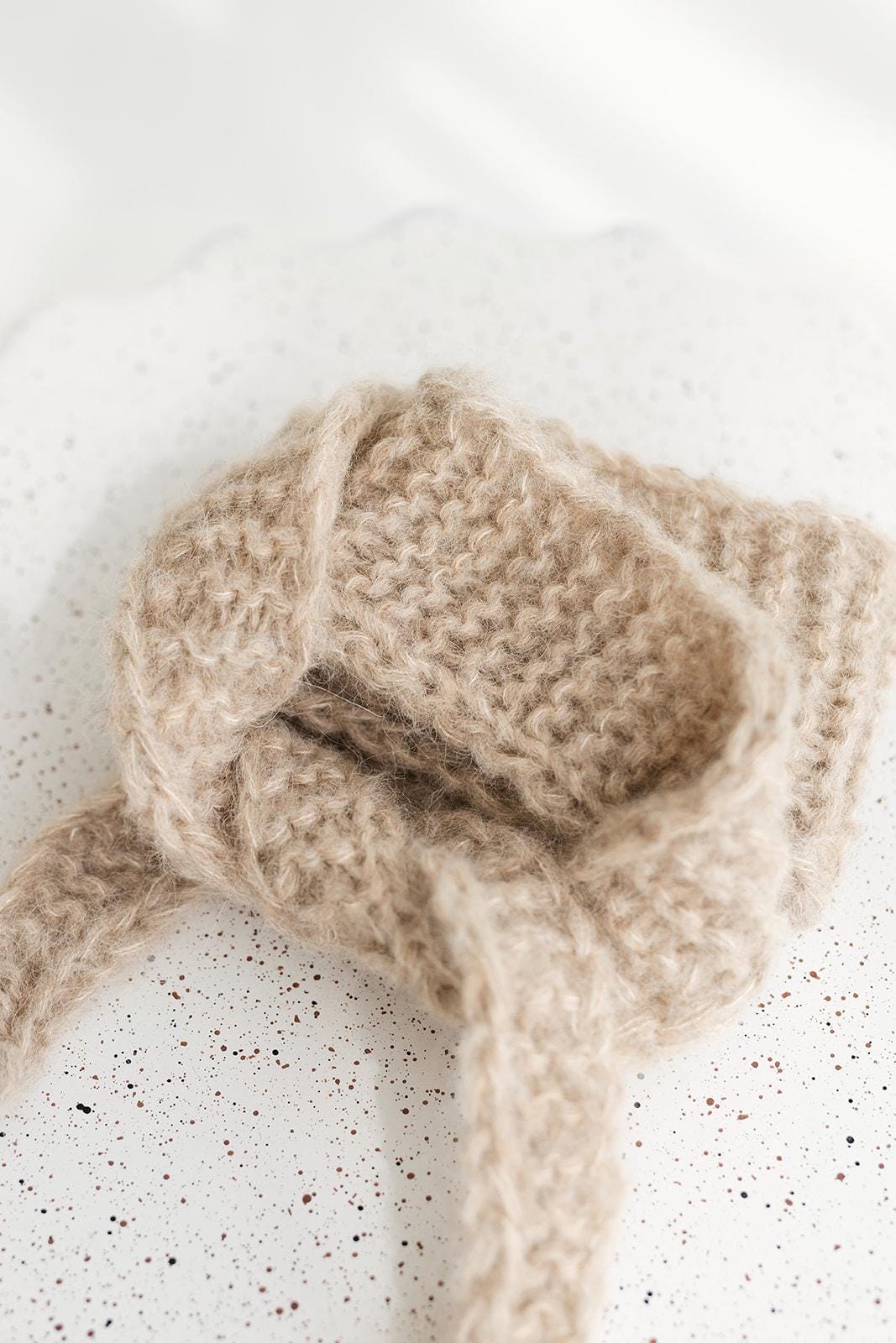 Beige cable knit short alpaca scarf, camel handmade silk blend fall neck warmer, sand winter knitted scarves, taupe unisex accessories gift