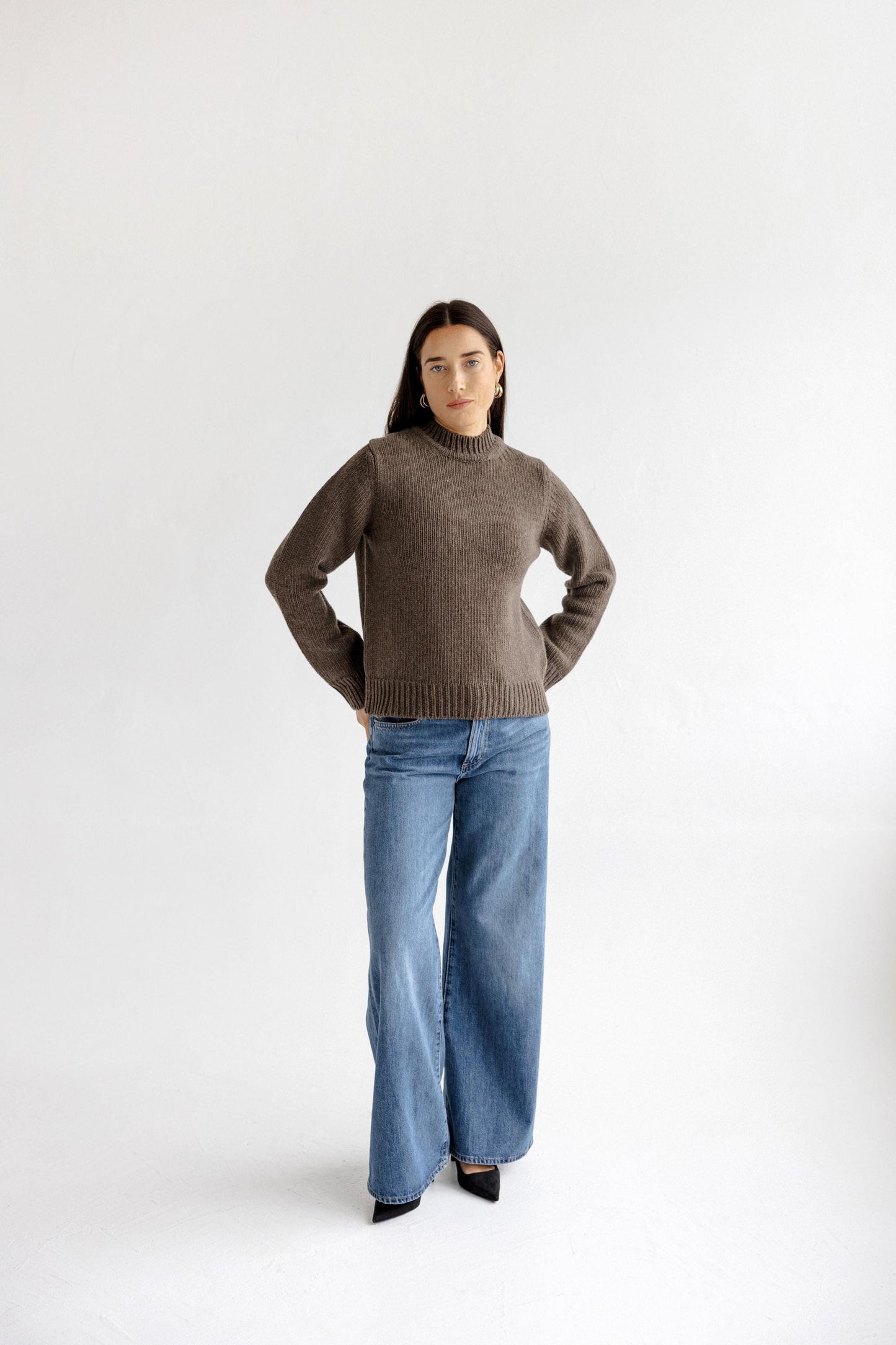 Brown Chunky Knit Merino Wool Women's Sweater, Cable Knitted Woolen Minimal Warm Fall Winter Jumper For Woman, Thick Short Pullover, Gift