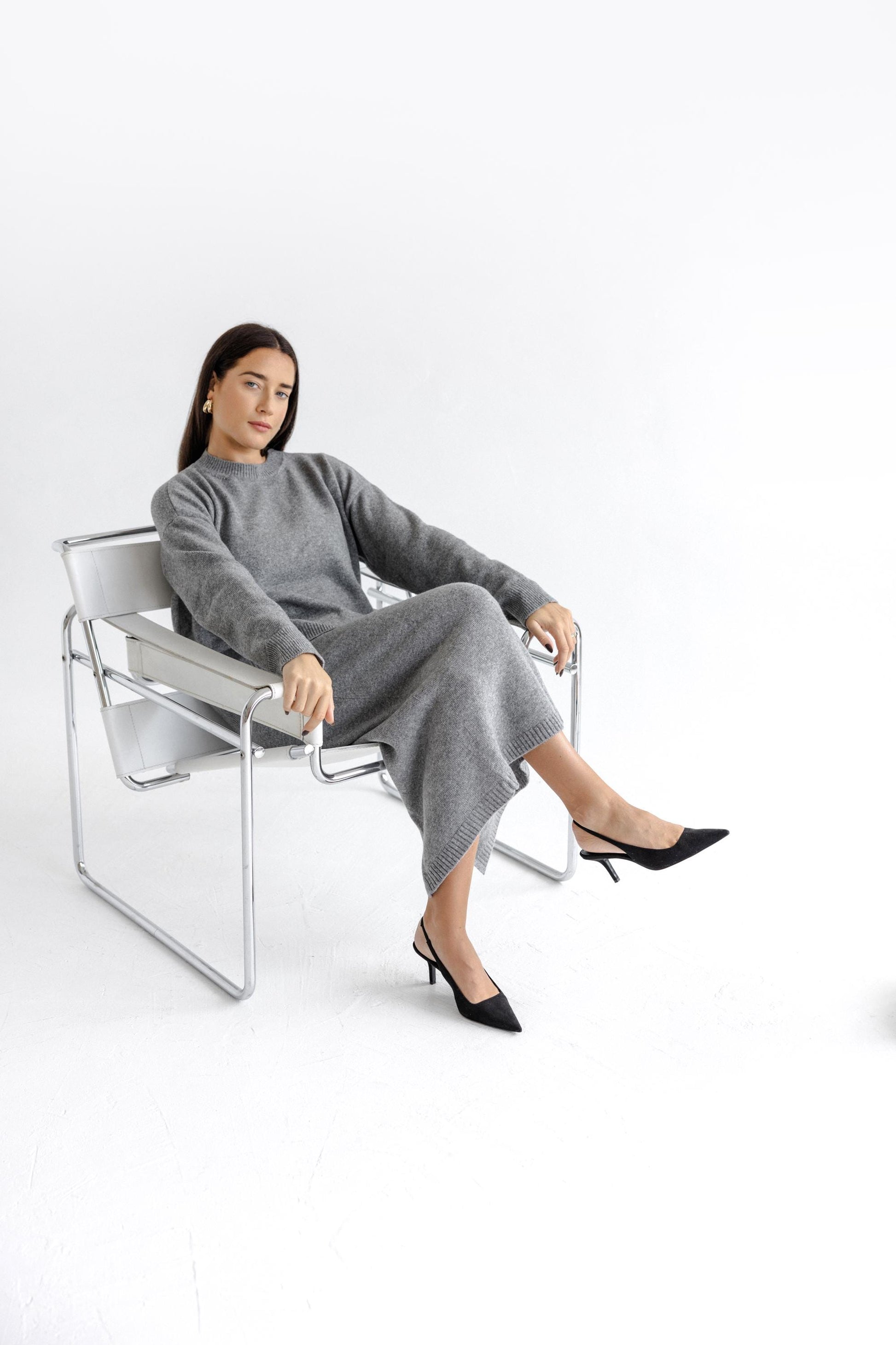 Gray Knitted Merino Wool Oversized Sweater With Classic Style Maxi Pensil Skirt With Back Slit Set For Women, Grey High Waist Long Skirt Set