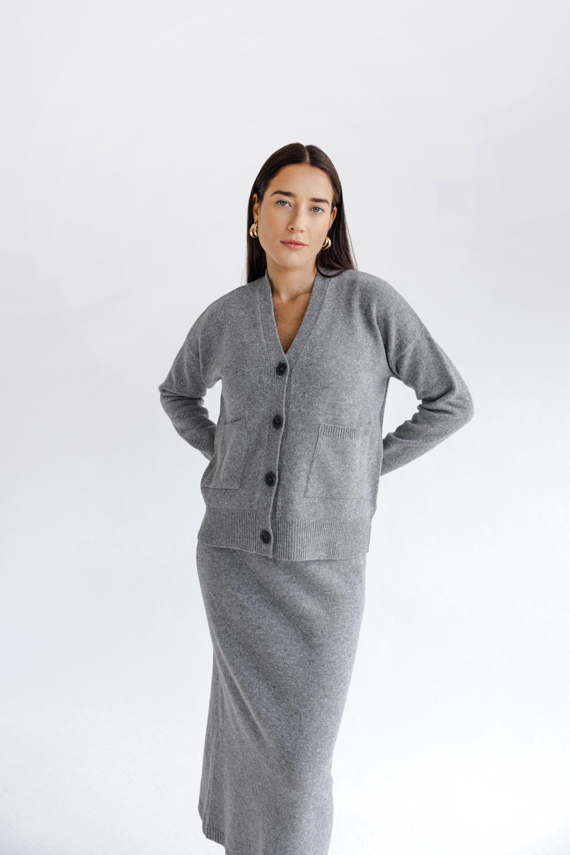 Gray Knitted Merino Wool Cardigan With Buttons And Pockets, Grey Knit Buttoned Woolen Sweater For Women, V-neck Slightly Oversized Sweater