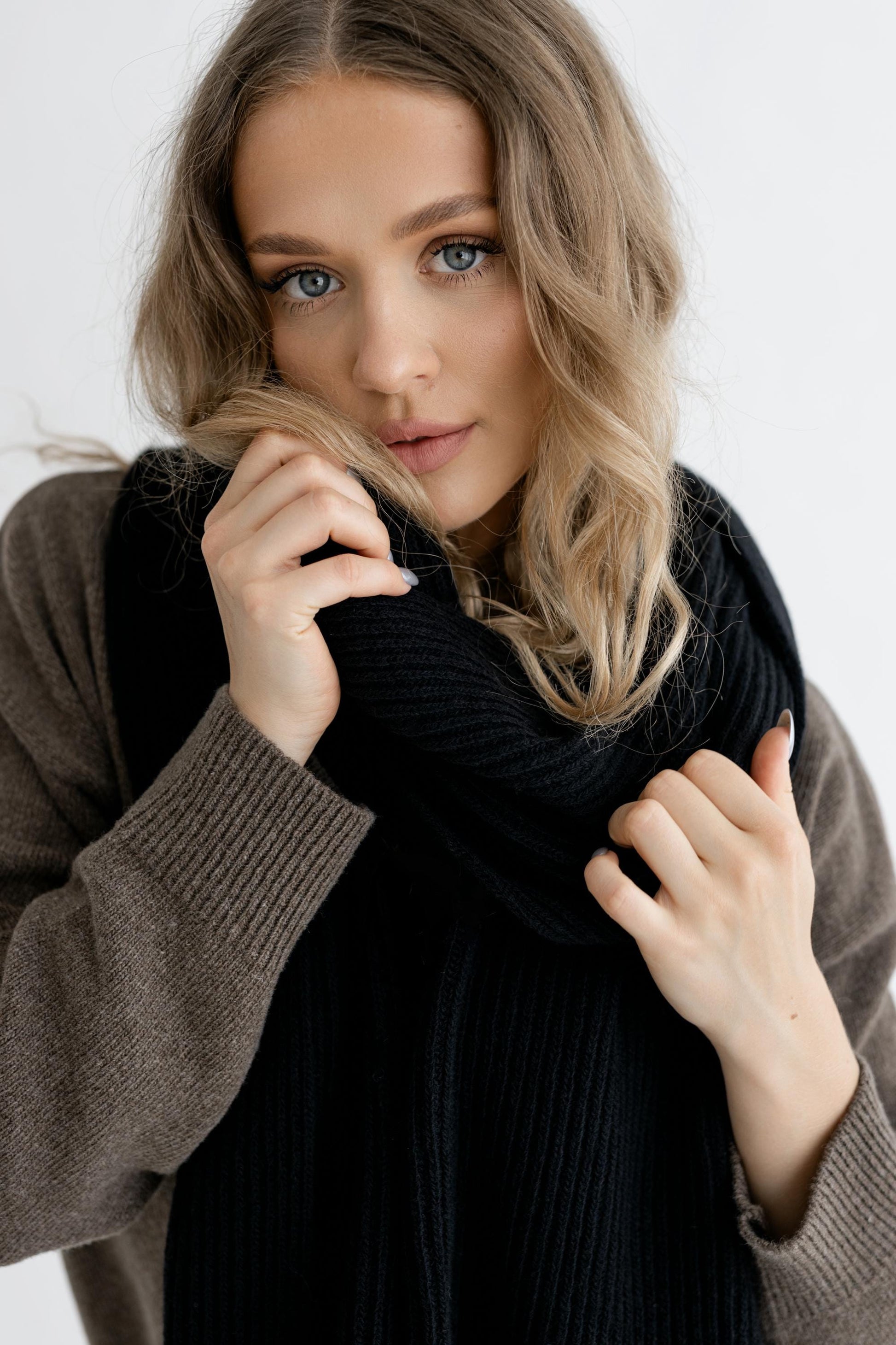 Long Soft Beige Knitted Merino Wool Women's Scarf, Warm Camel Ribbed Knit Minimal Fall Winter Scarves, Taupe Unisex Neck Wrap, Gift For Her