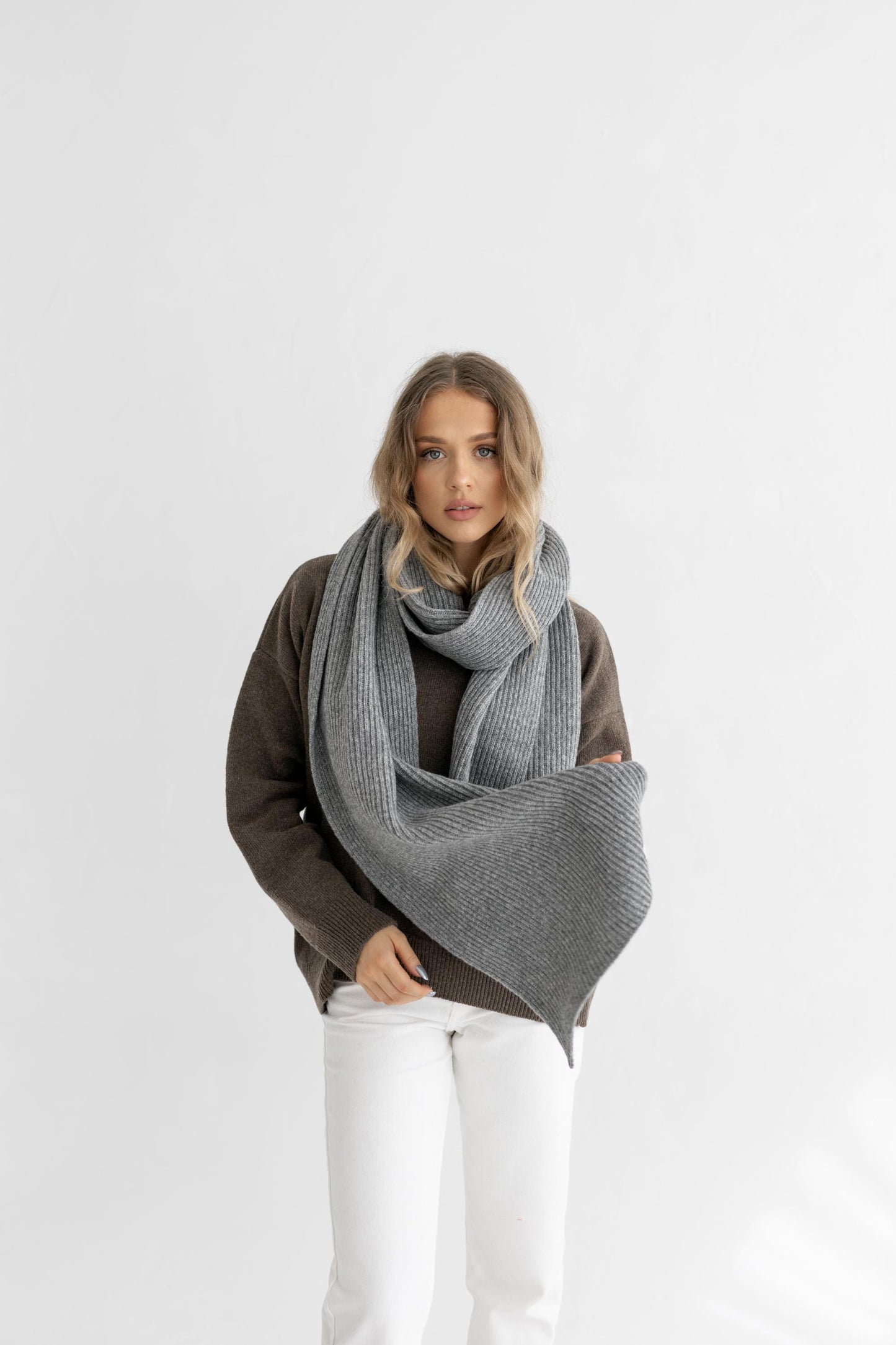 Long Soft Gray Ribbed Knit Merino Wool Women's Scarf And Hat Set, Grey Knitted Fall Winter Neck Warmer And Beanie Set, Gift For Girlfriend