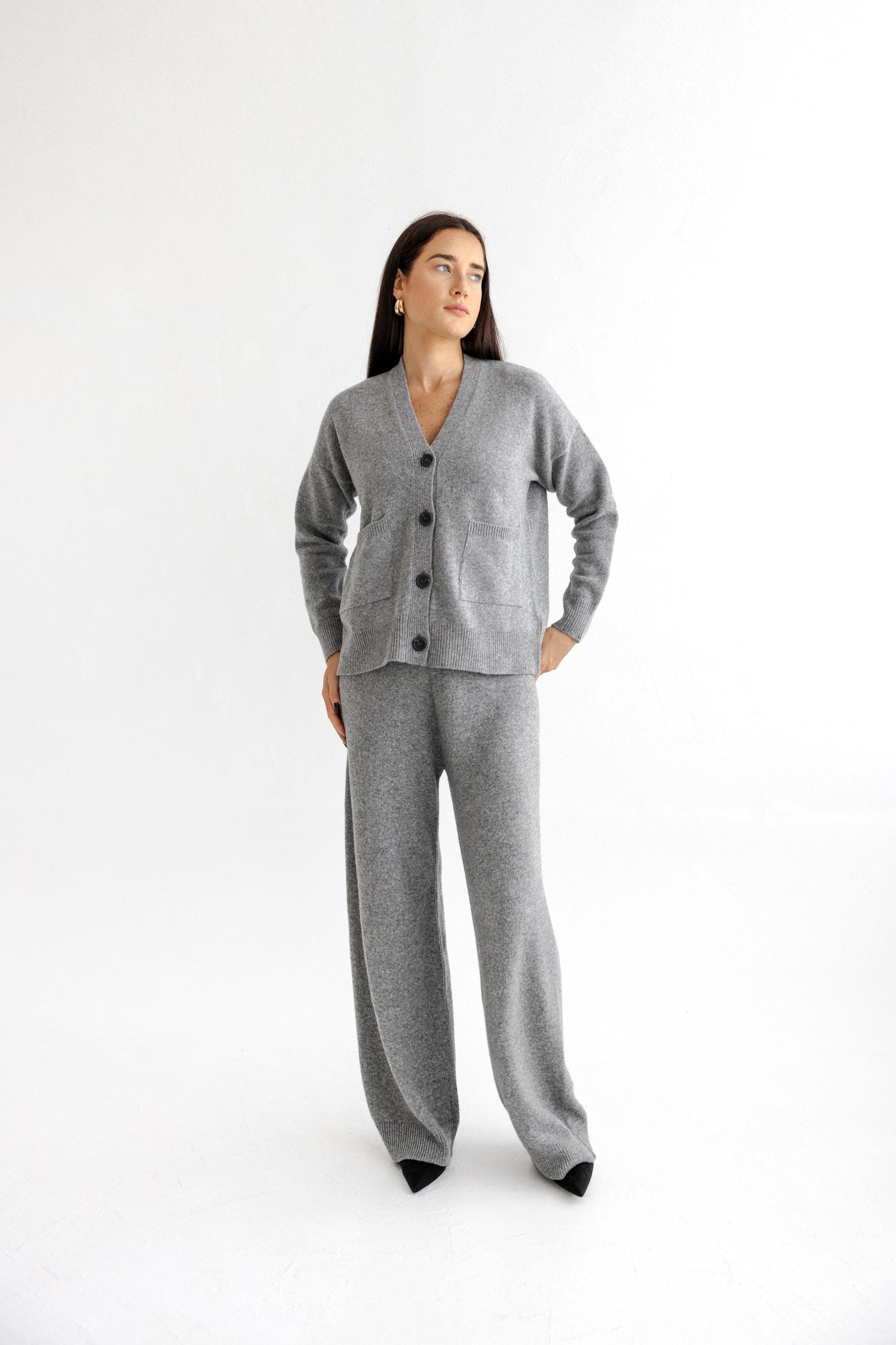 Gray Knitted Merino Wool Cardigan And Trousers Set, Grey Buttoned Women's Knit Cardigan With Pockets And Pants Loungewear Set, Minimal Style