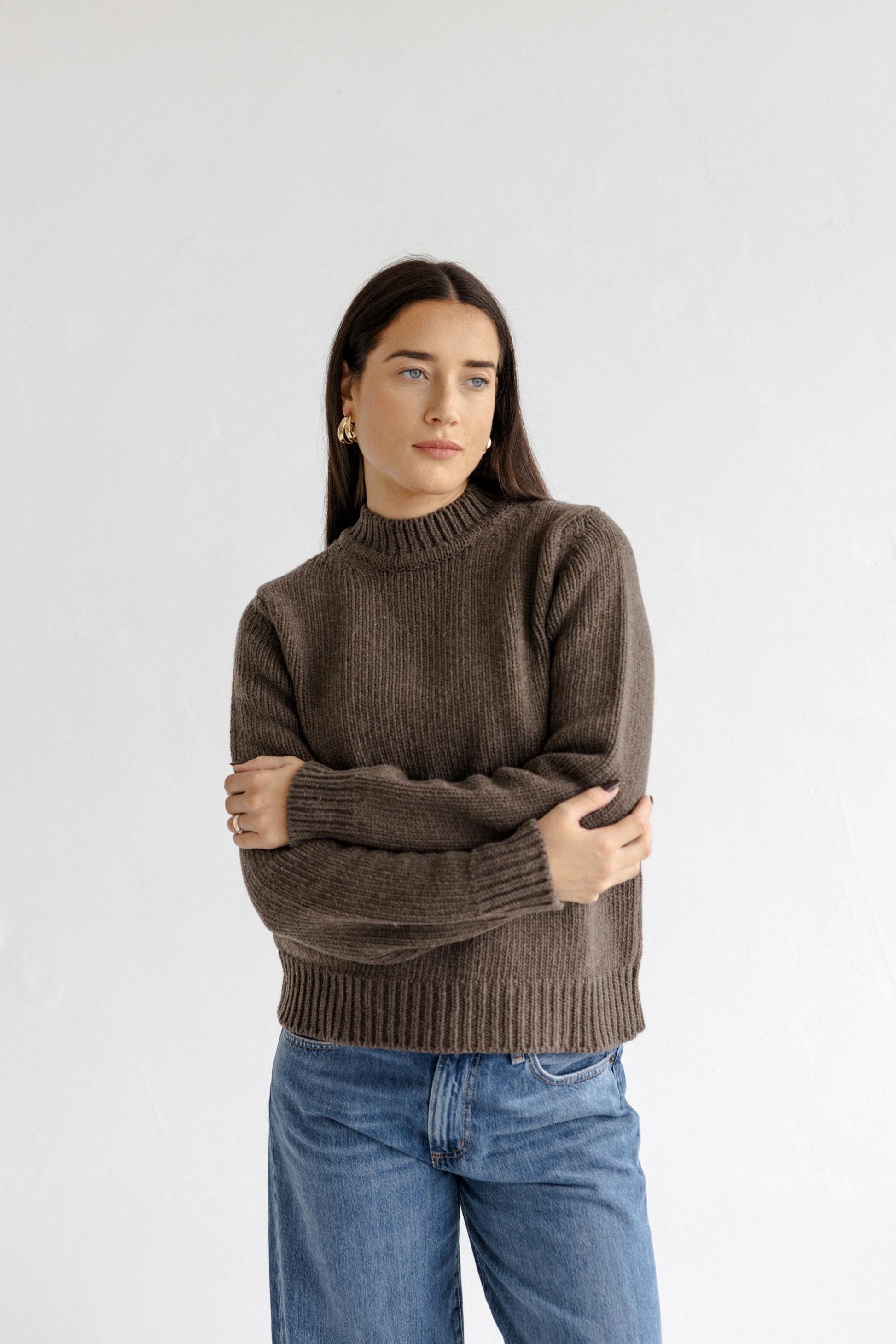 Brown Chunky Knit Merino Wool Women's Sweater, Cable Knitted Woolen Minimal Warm Fall Winter Jumper For Woman, Thick Short Pullover, Gift