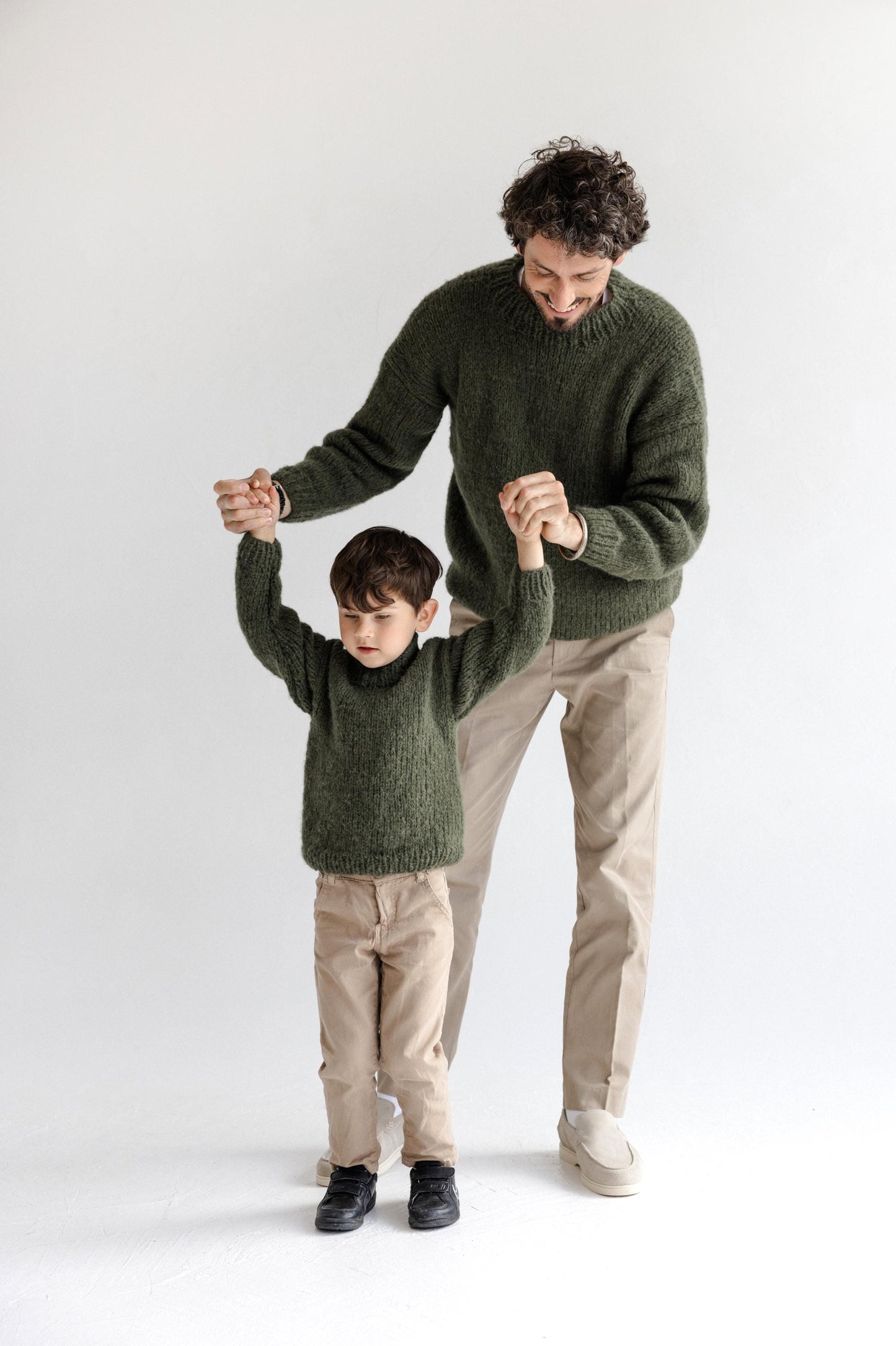 Matching Daddy and Me Cable Knit Alpaca Wool Sweaters, Green Chunky Knitted Mini Me Jumpers, Father Son Matching Pullovers,Family Outfit Set