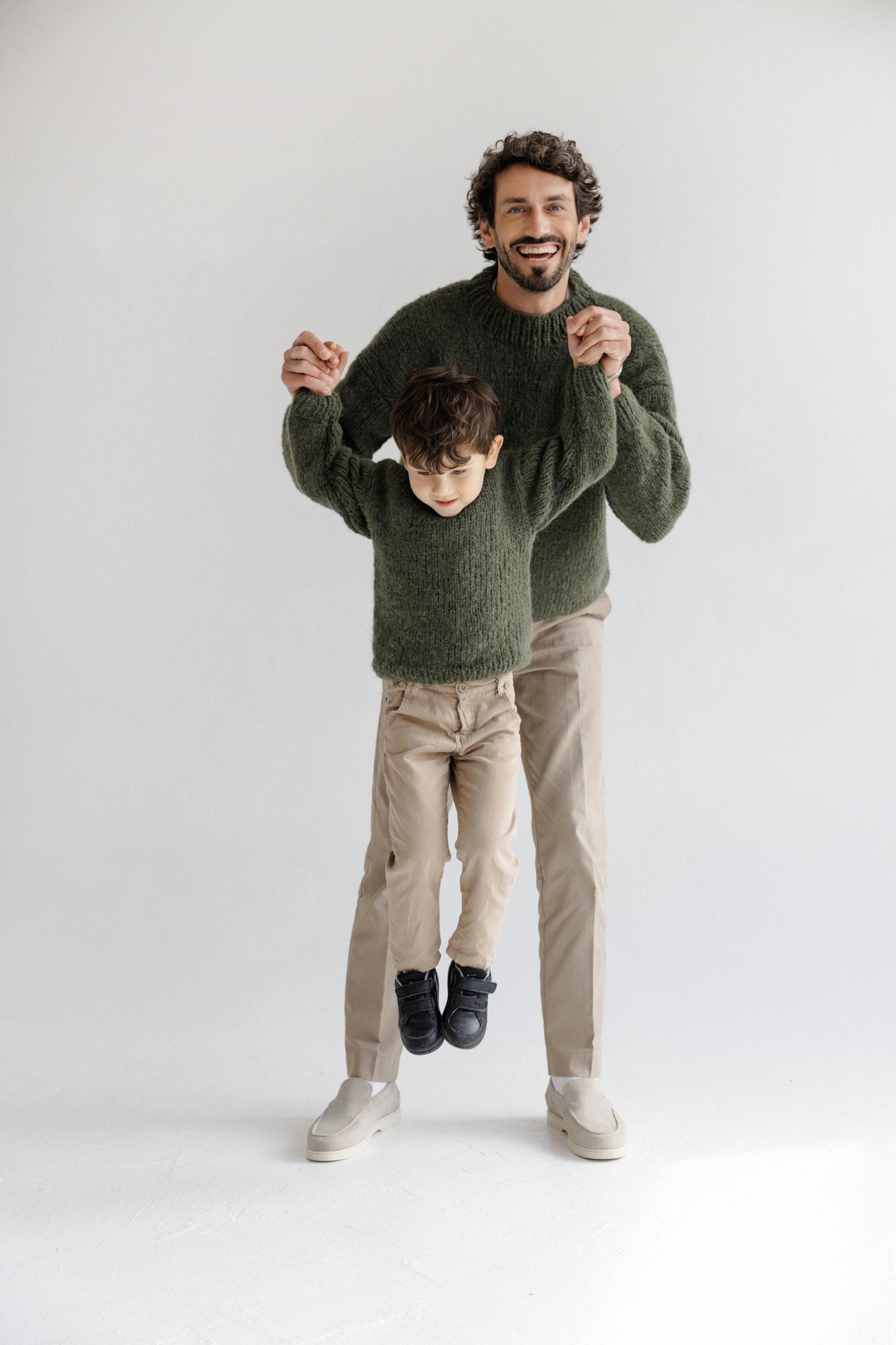 Matching Daddy and Me Cable Knit Alpaca Wool Sweaters, Green Chunky Knitted Mini Me Jumpers, Father Son Matching Pullovers,Family Outfit Set