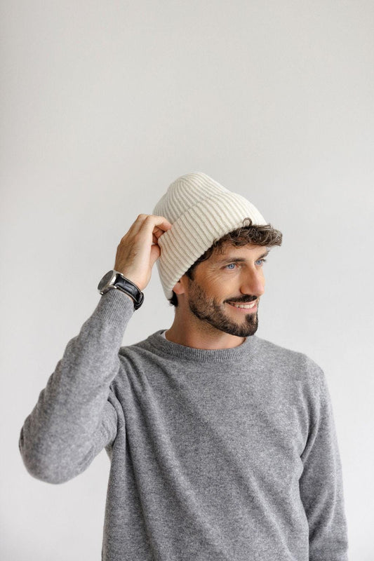 White Ribbed Knitted Merino Wool Men's Fall Winter Beanie Hat